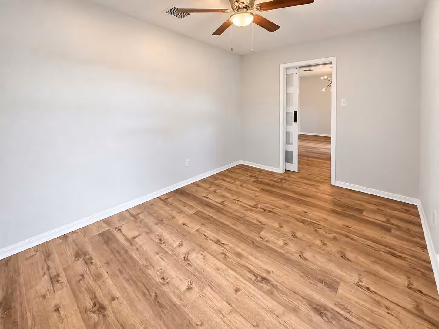 Photo 3 of 1802 Terrence Drive, Stafford, TX