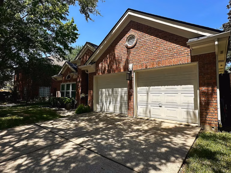 Photo 2 of 14122 Manderly Drive, Houston, TX