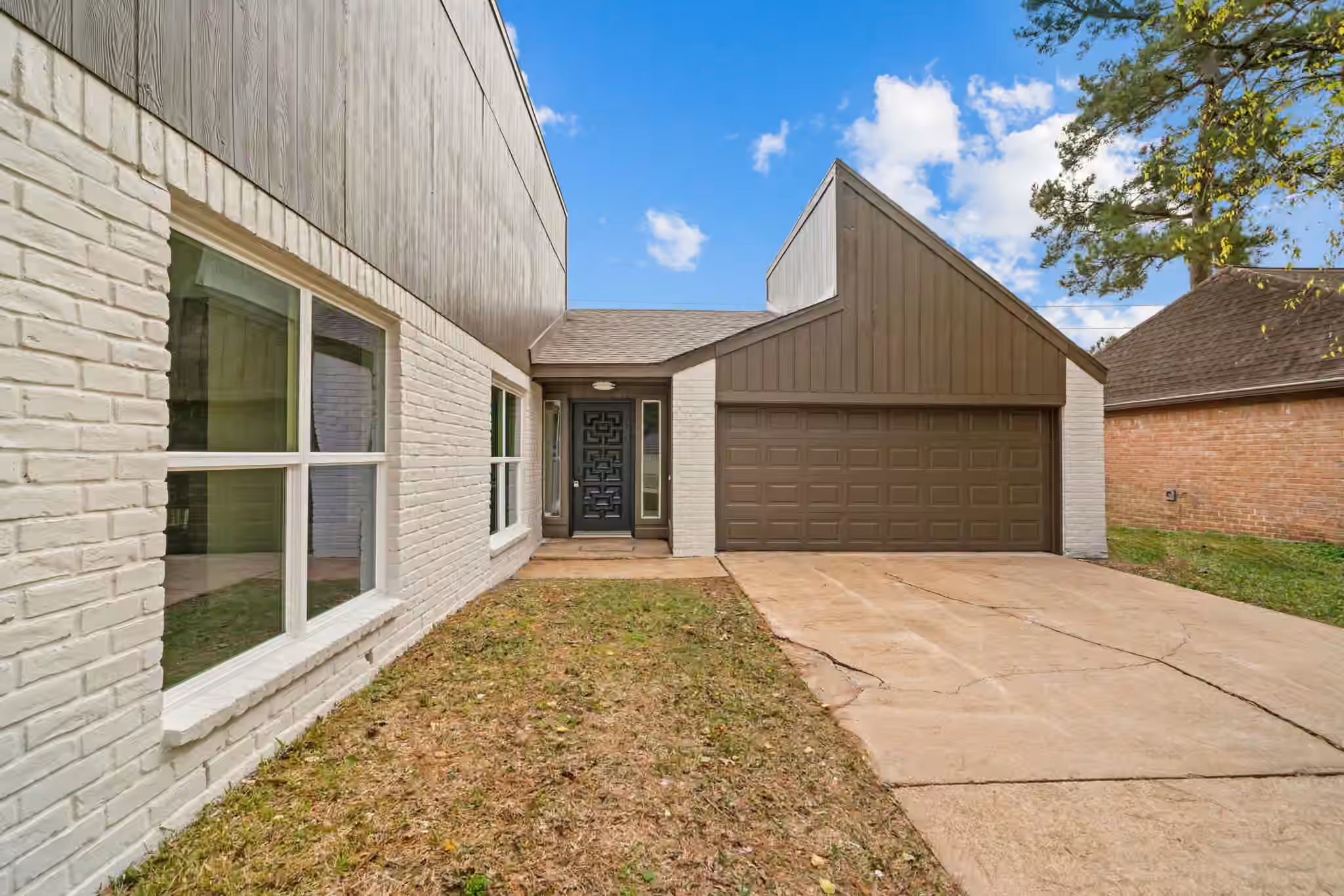 Photo 4 of 15034 Rose Valley Drive, Houston, TX
