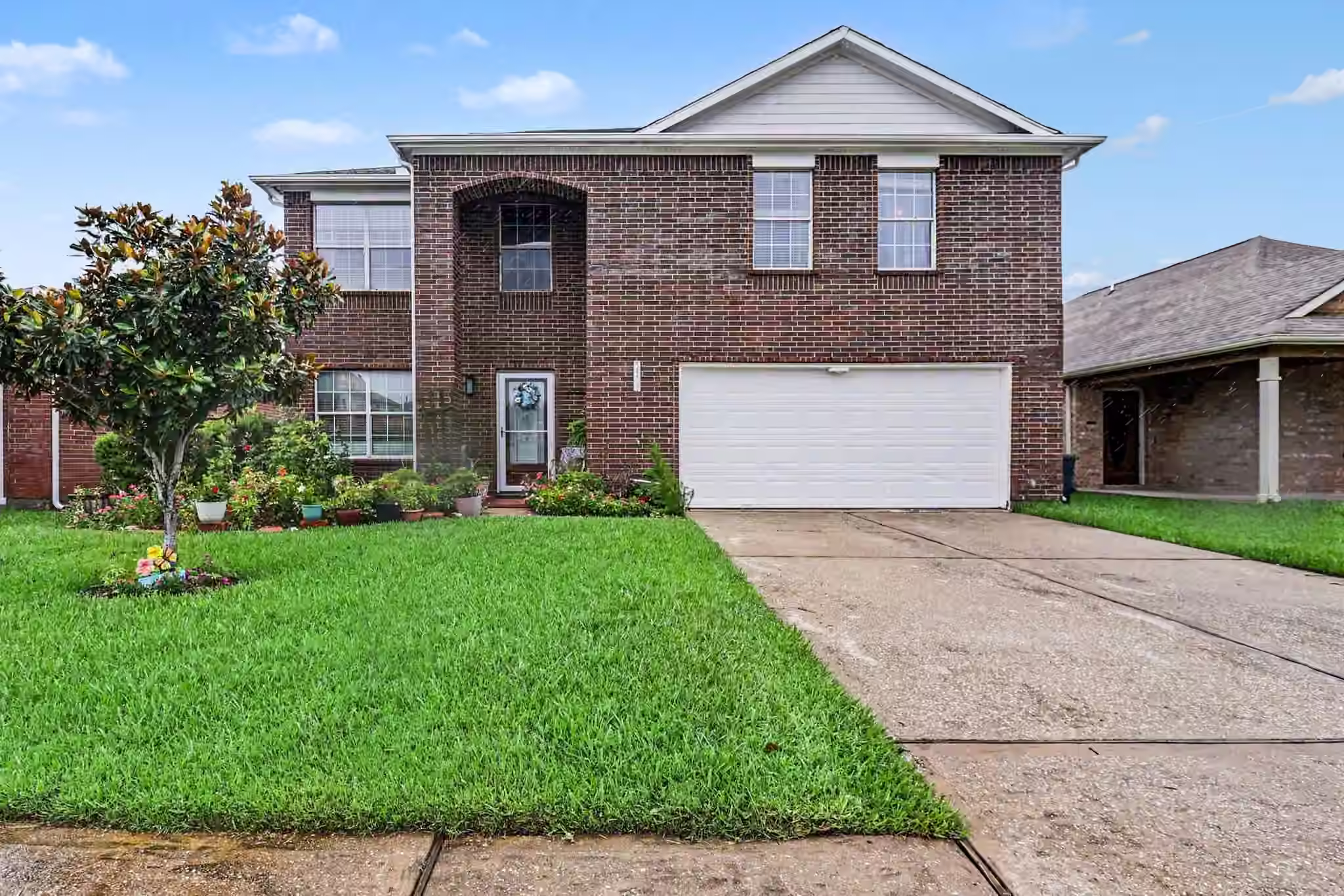 Photo 2 of 5323 Cilantro Lane, Baytown, TX