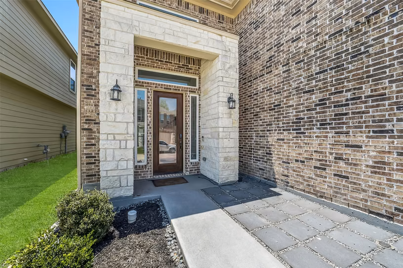 Photo 2 of 14507 Sanour Drive, Houston, TX