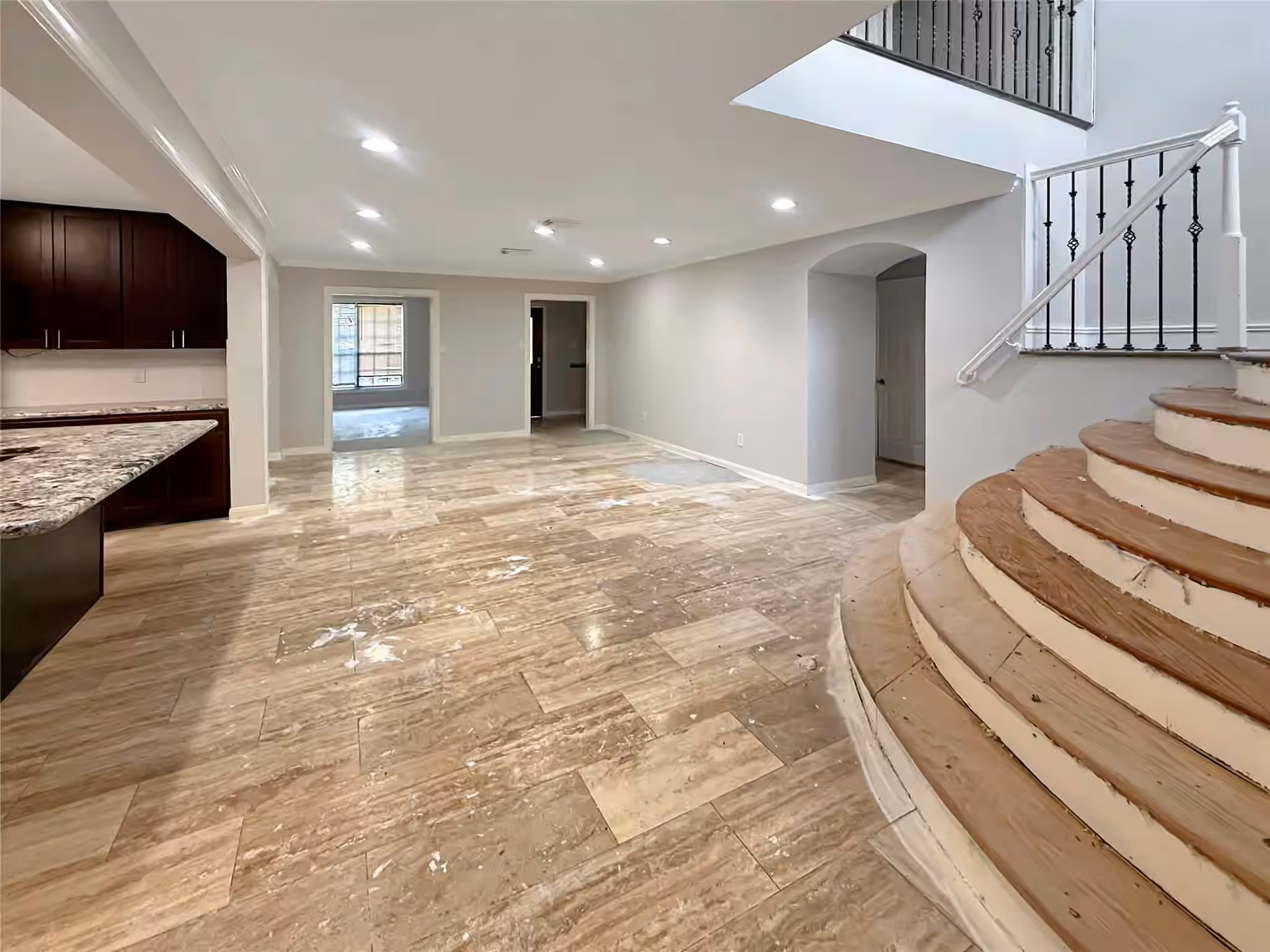 Photo 7 of 4319 Woodvalley Drive, Houston, TX
