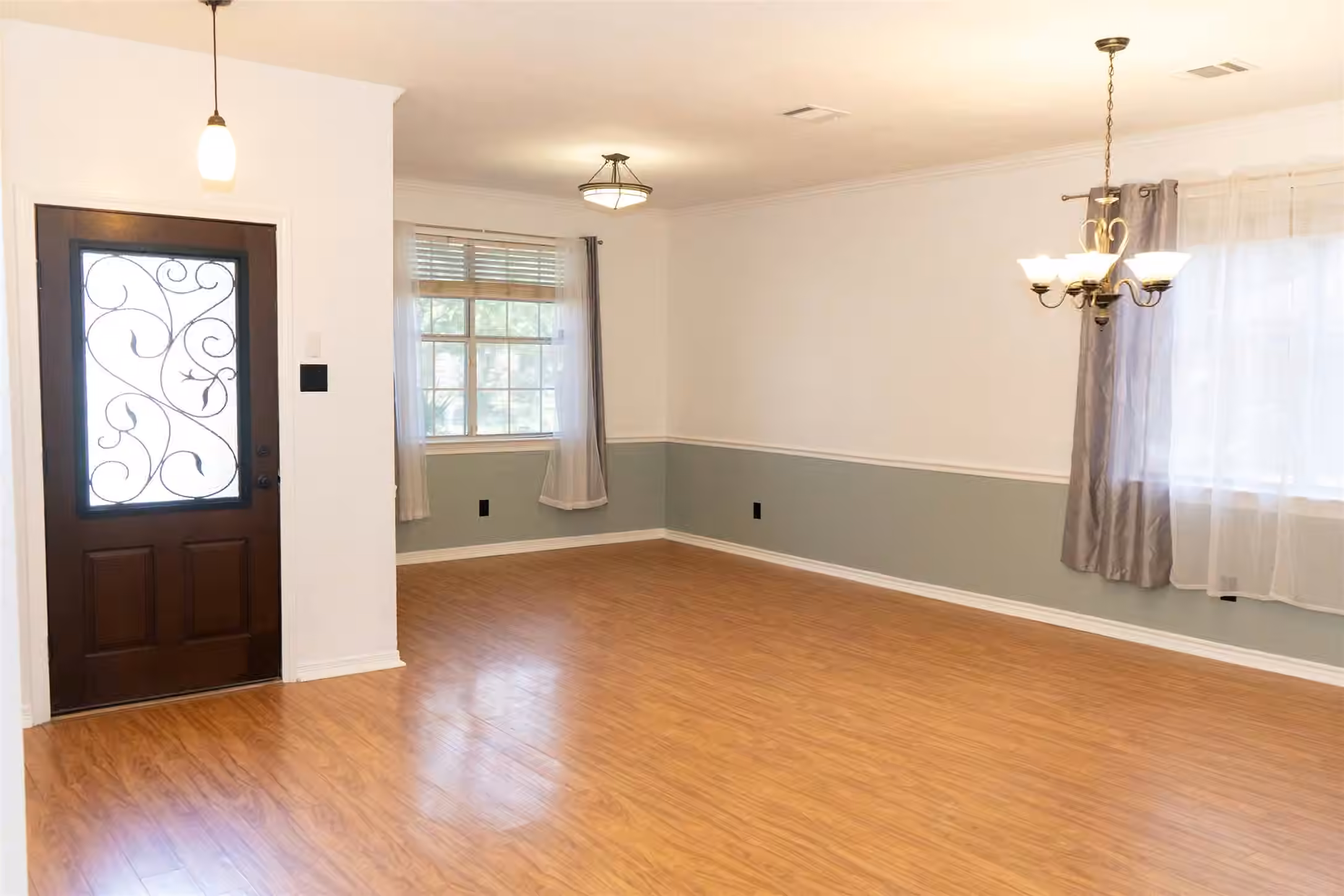 Photo 5 of 18507 Polo Meadow Drive, Humble, TX