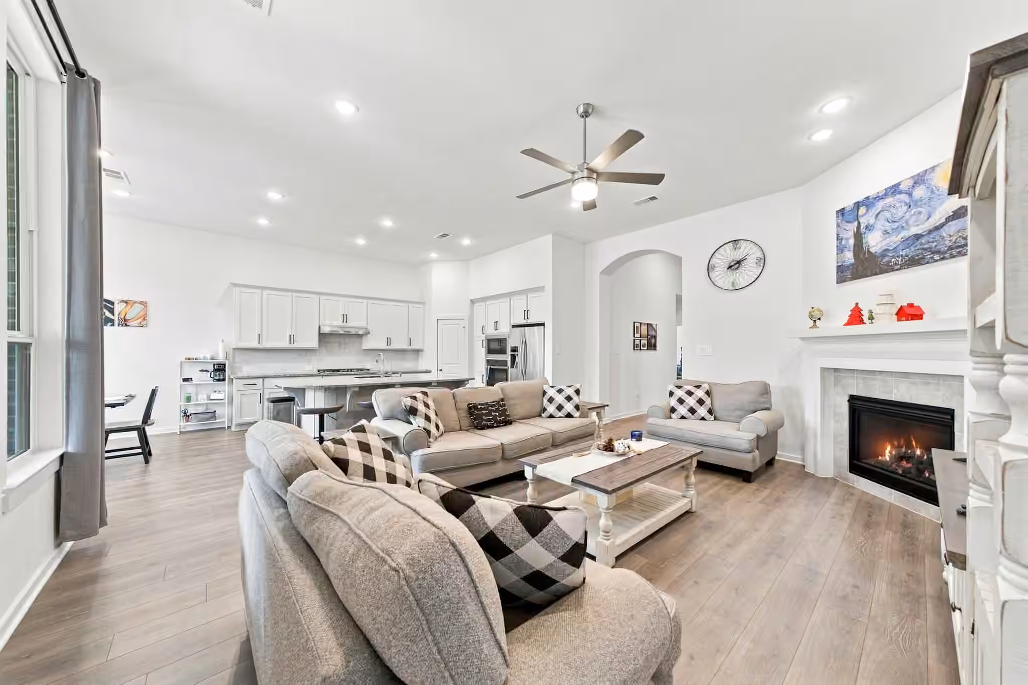 Photo 6 of 29538 Highland Meadow Drive, Fulshear, TX
