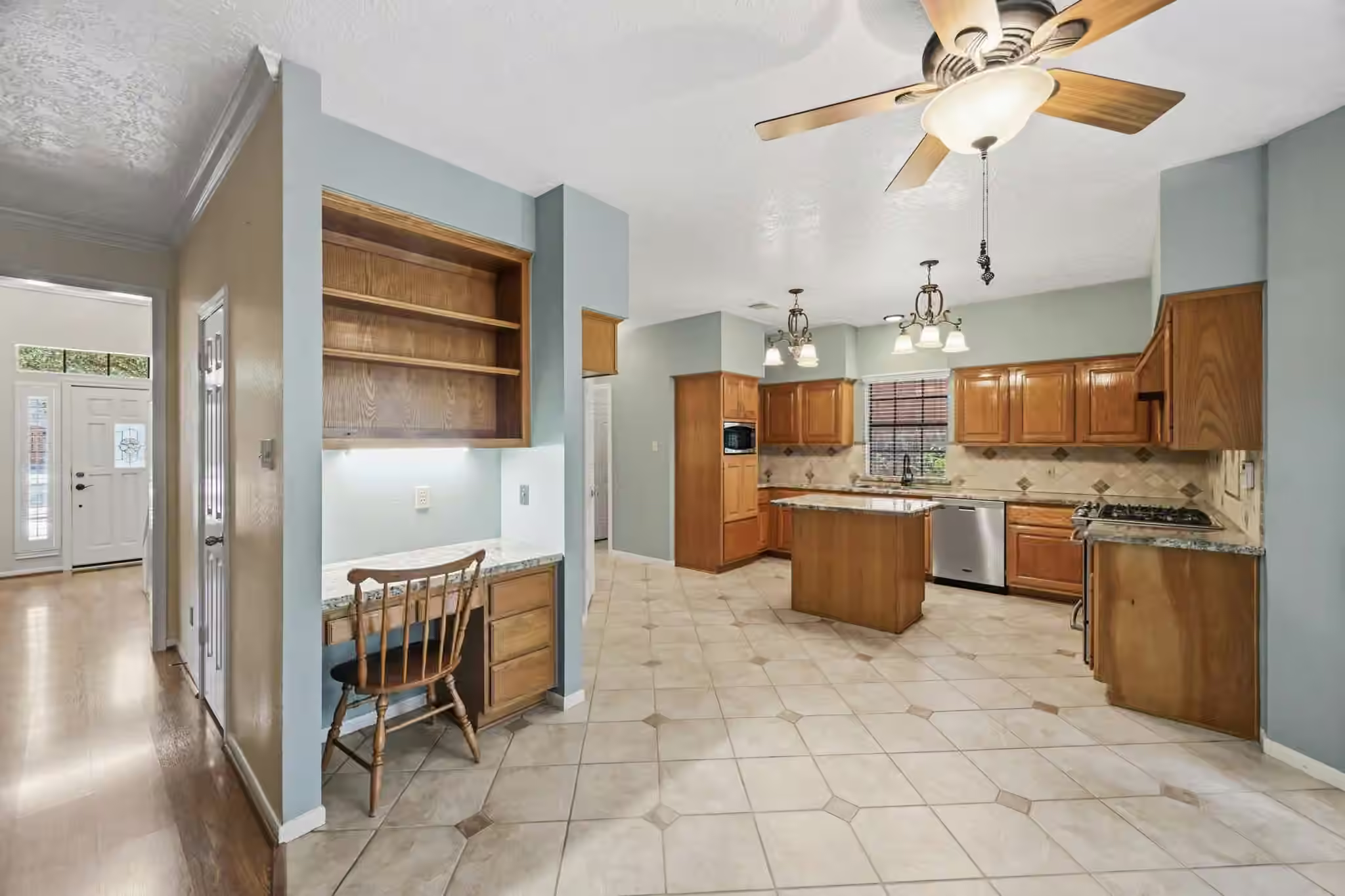 Photo 7 of 17010 Quiet Dale Court, Houston, TX