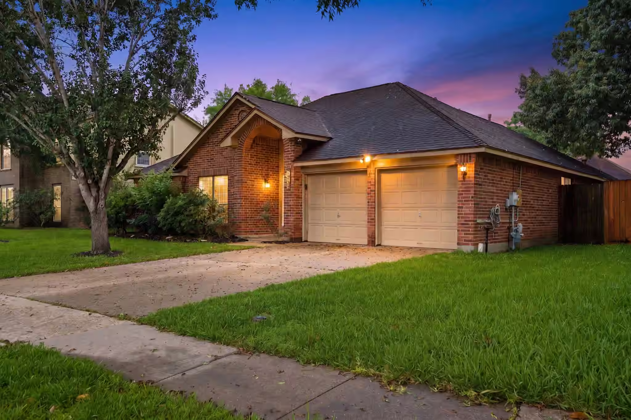 Photo of 2004 Landing Boulevard, League City, TX 77573
