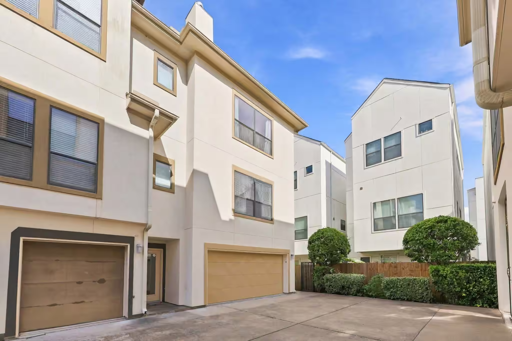 Photo 4 of 5706 Cornish Street E, Houston, TX
