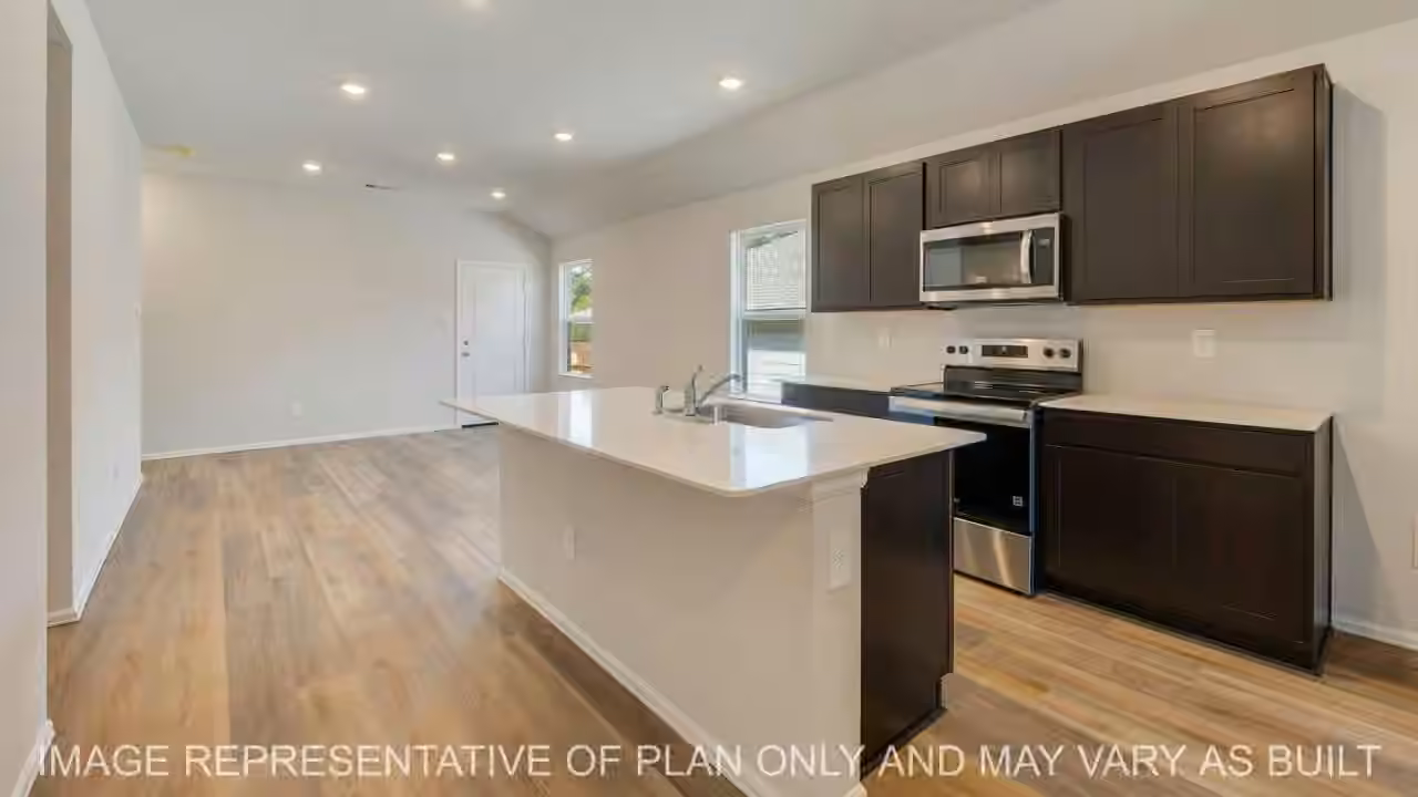 Photo 3 of 1217 Hickory Grove Street, Brenham, TX