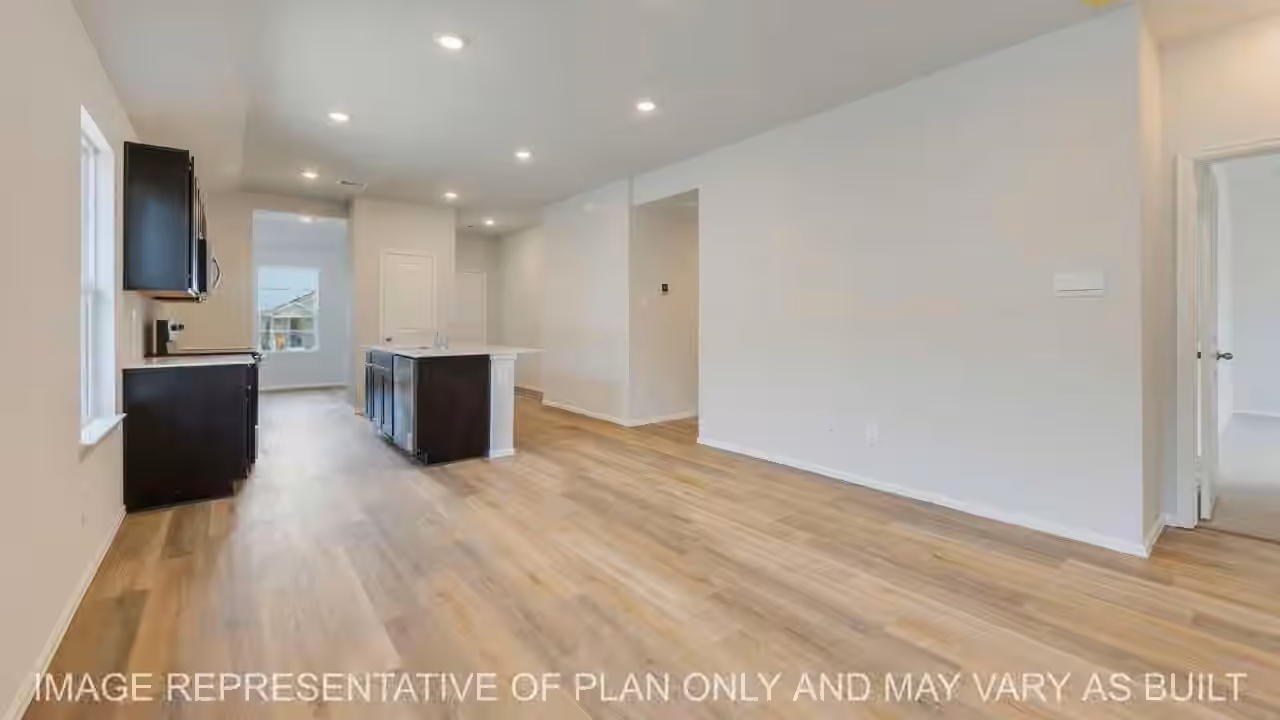 Photo 6 of 1217 Hickory Grove Street, Brenham, TX