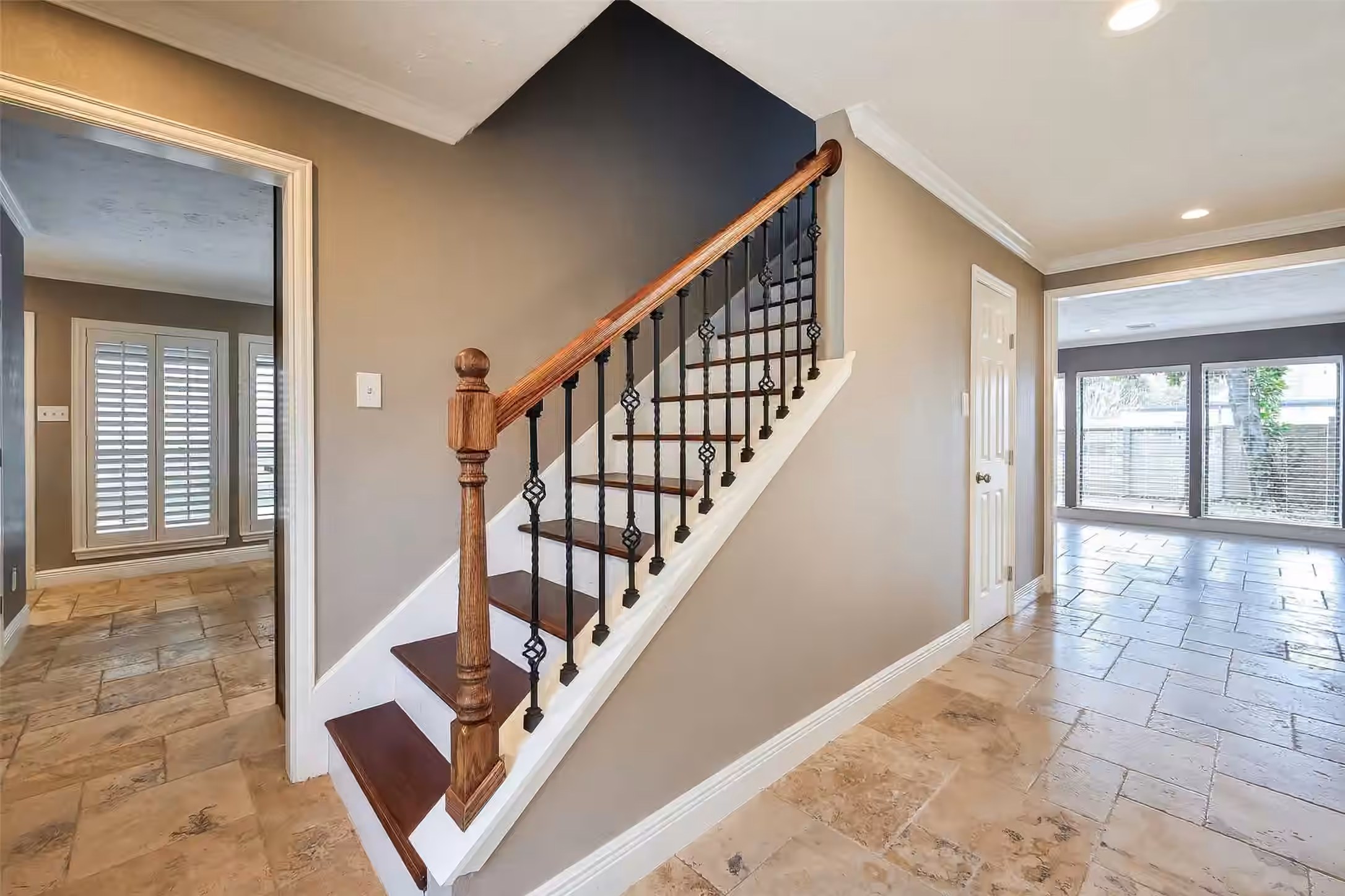 Photo 7 of 2810 Quail Hollow Drive, Missouri City, TX