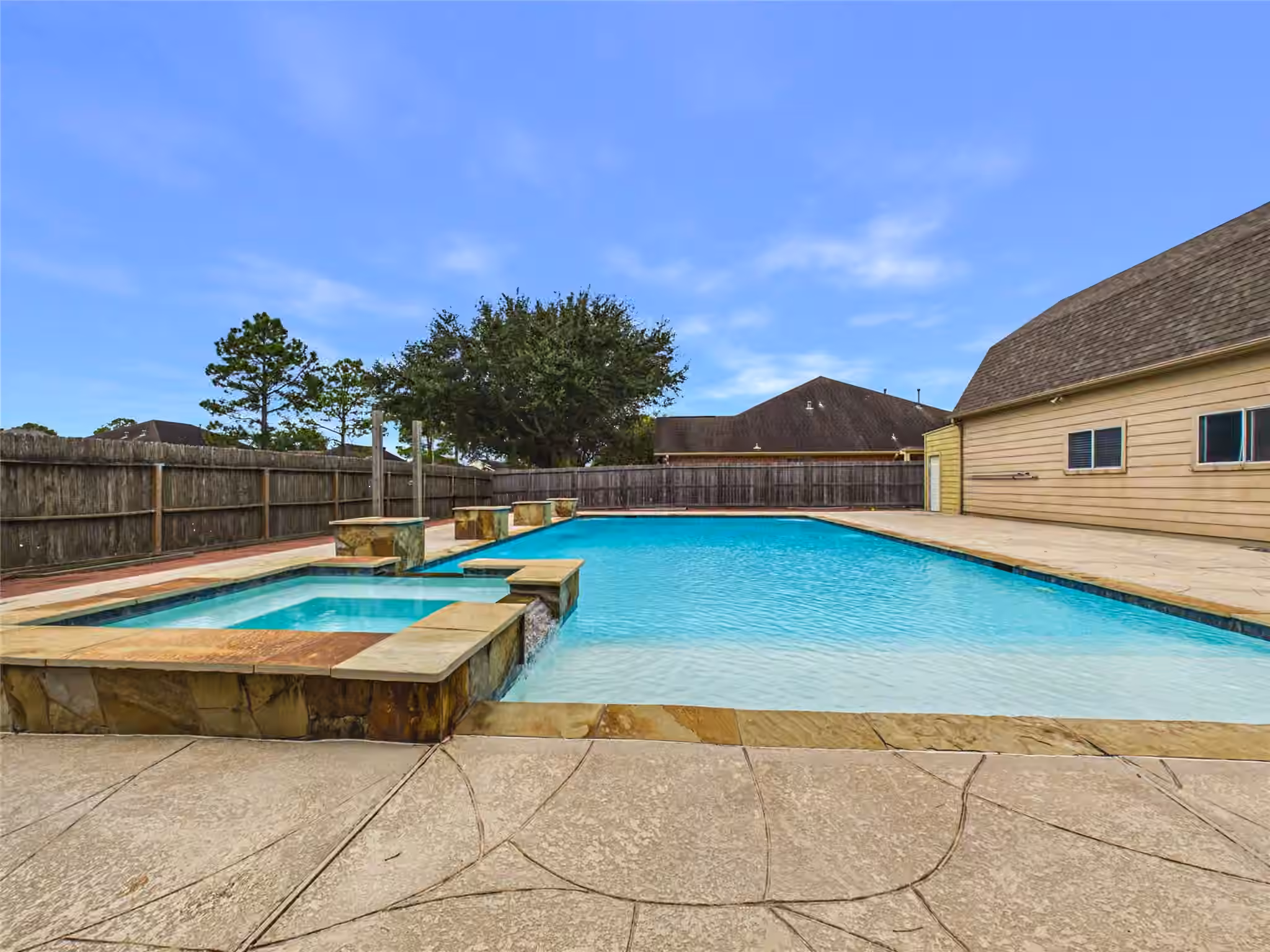 Photo 7 of 3604 Briscoe, Pearland, TX