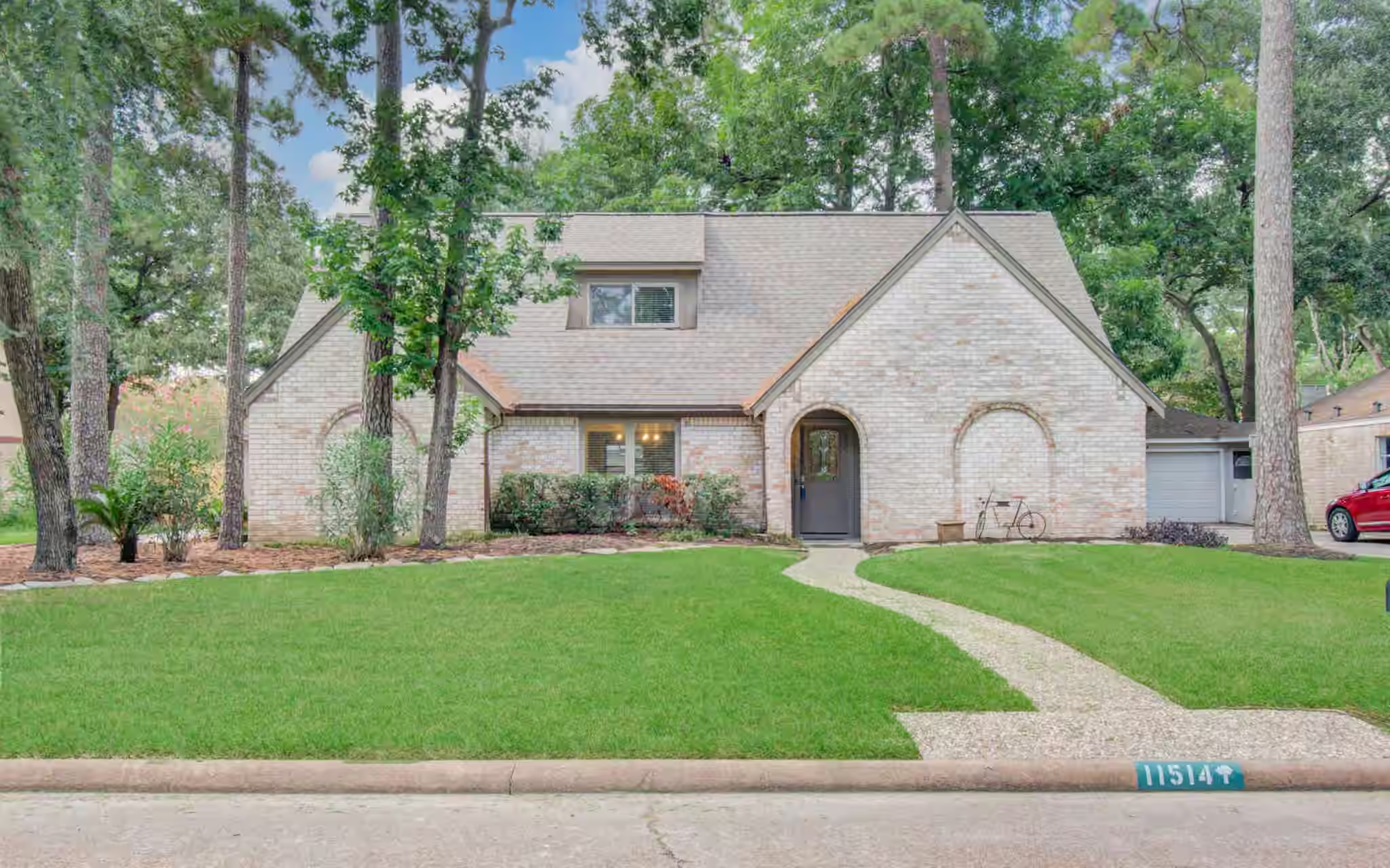 Photo of 11514 Normont Drive Drive, Houston, TX