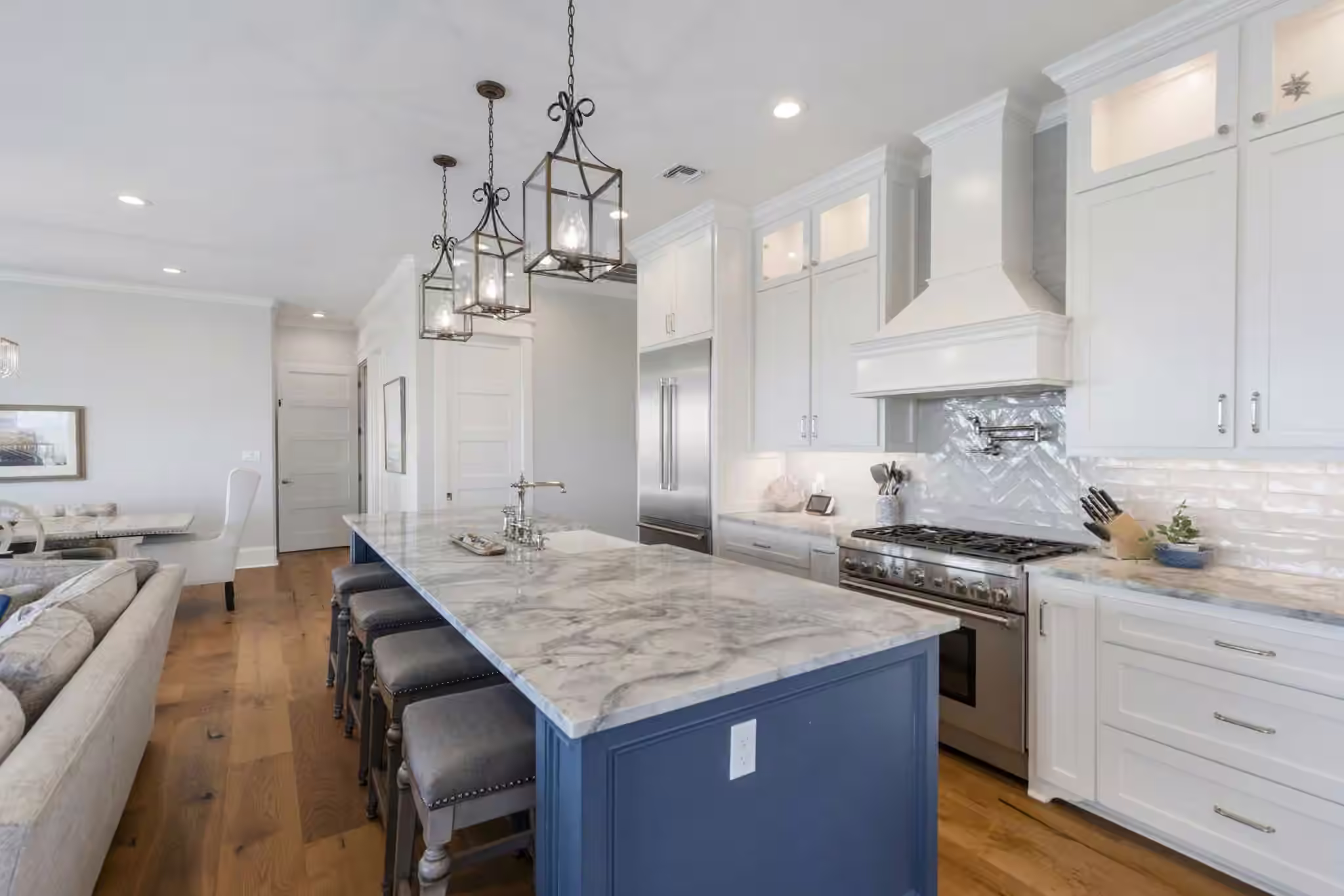 Photo 3 of 14432 Spyglass Circle, Galveston, TX