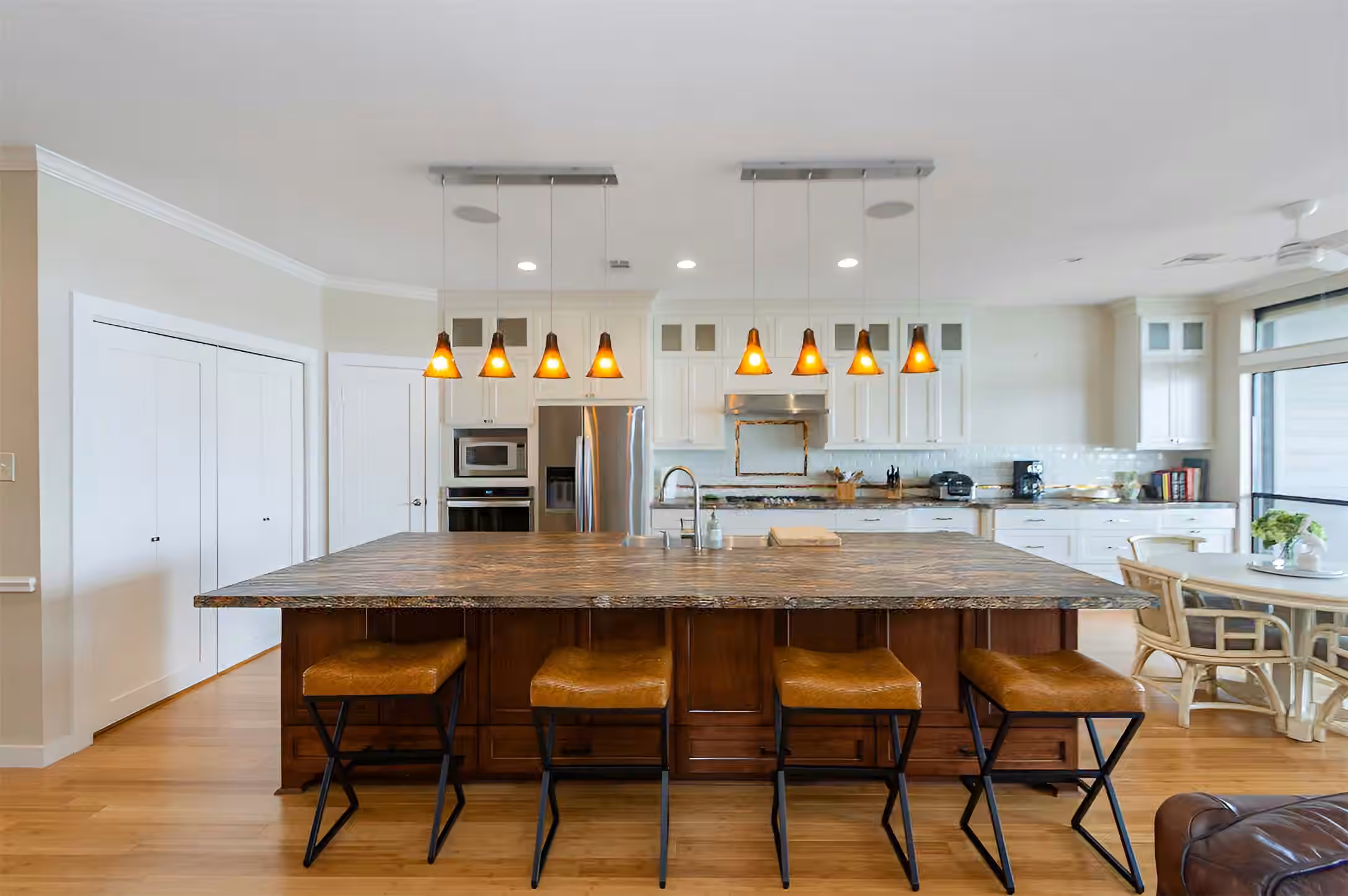 Photo 5 of 2720 Lighthouse Drive, Houston, TX