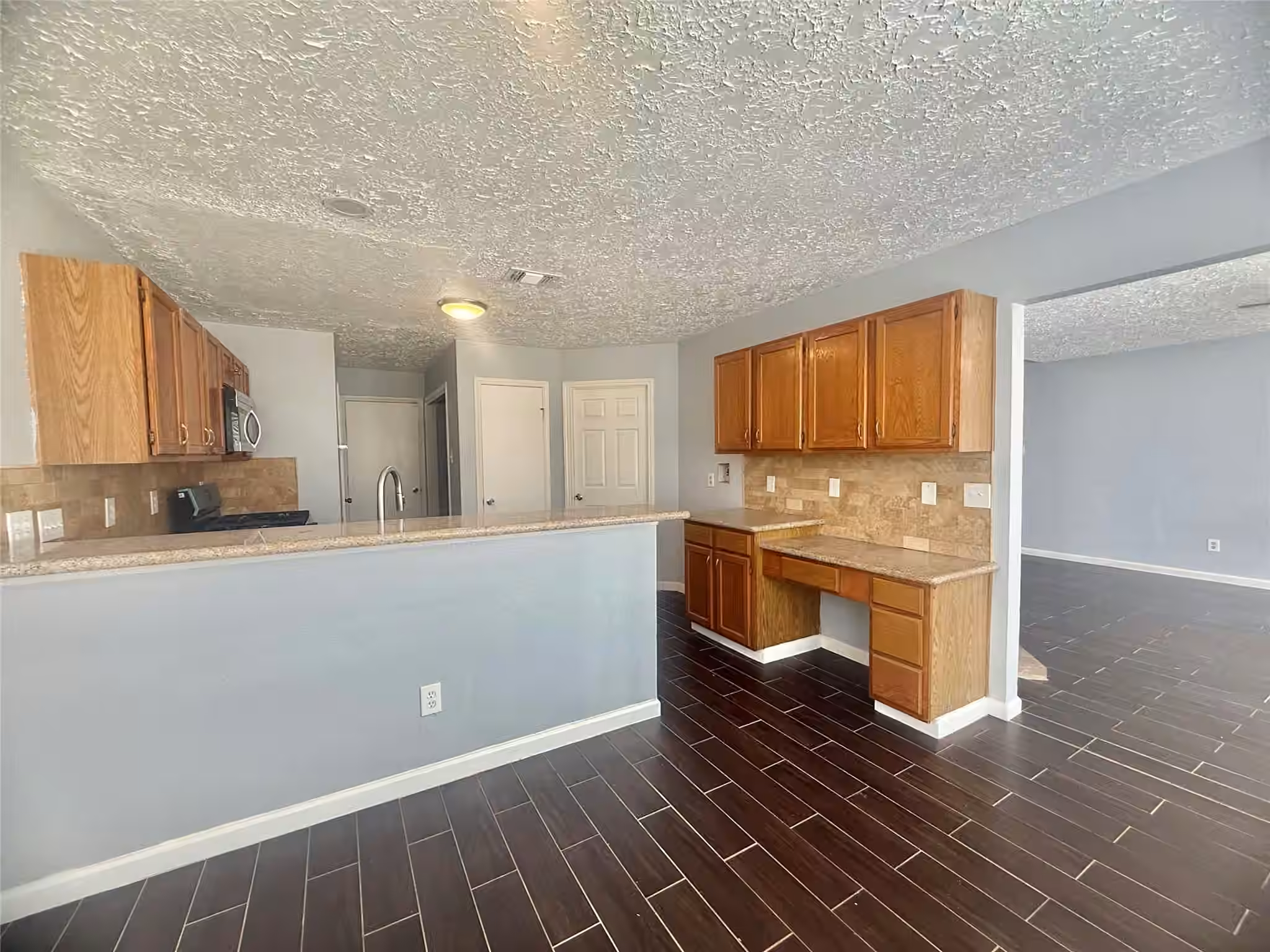 Photo 6 of 4731 Quillback Drive, Friendswood, TX