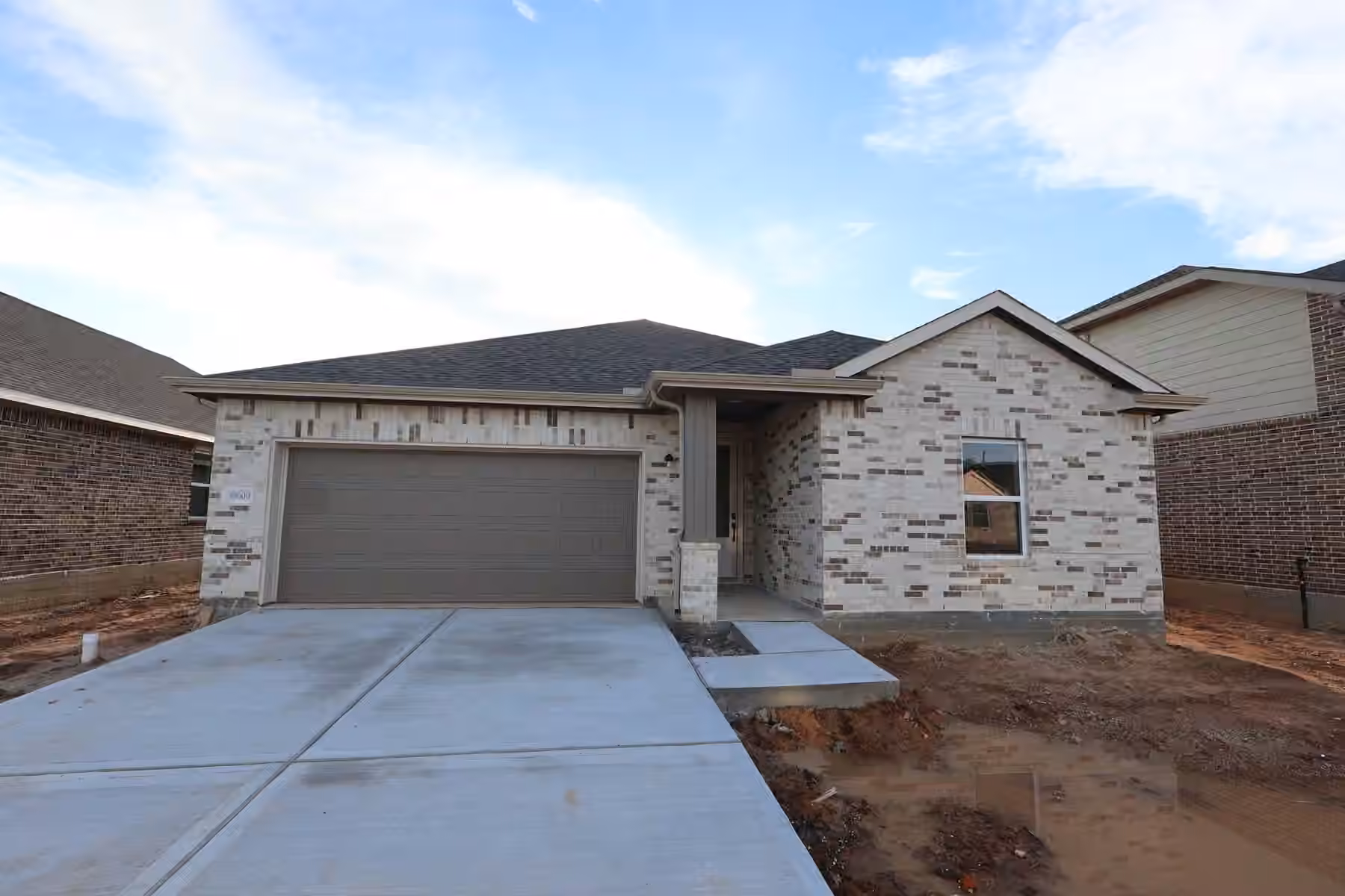Photo 2 of 30609 Johnson Alley, Magnolia, TX