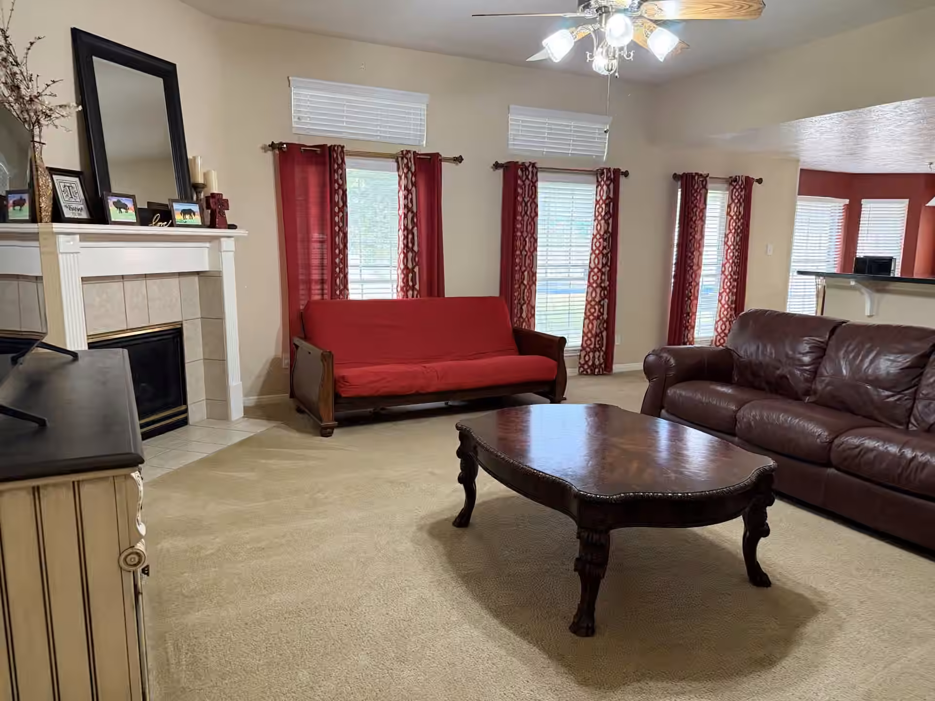 Photo 7 of 3530 Dry Creek Drive, Pasadena, TX