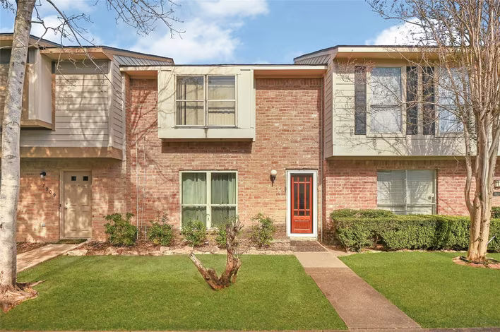 Photo of 7911 Kendalia Drive, Houston, TX