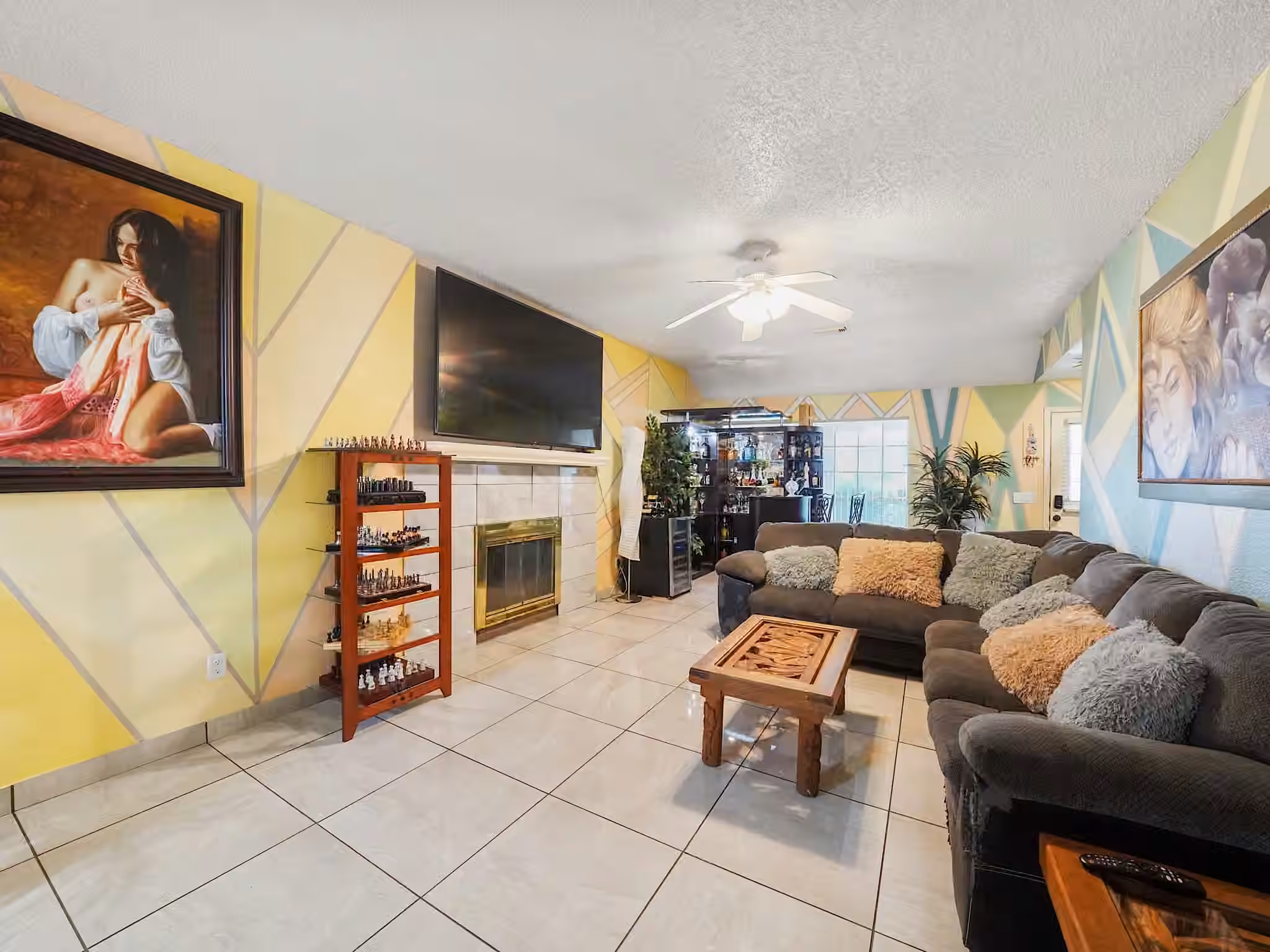 Photo 4 of 18142 Lake Bend Drive, Houston, TX