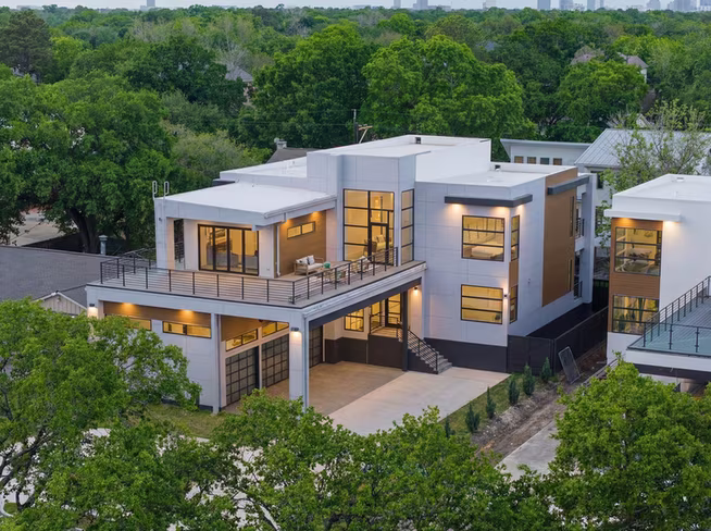 Photo of 5734 N Braeswood Boulevard, Houston, TX 77096