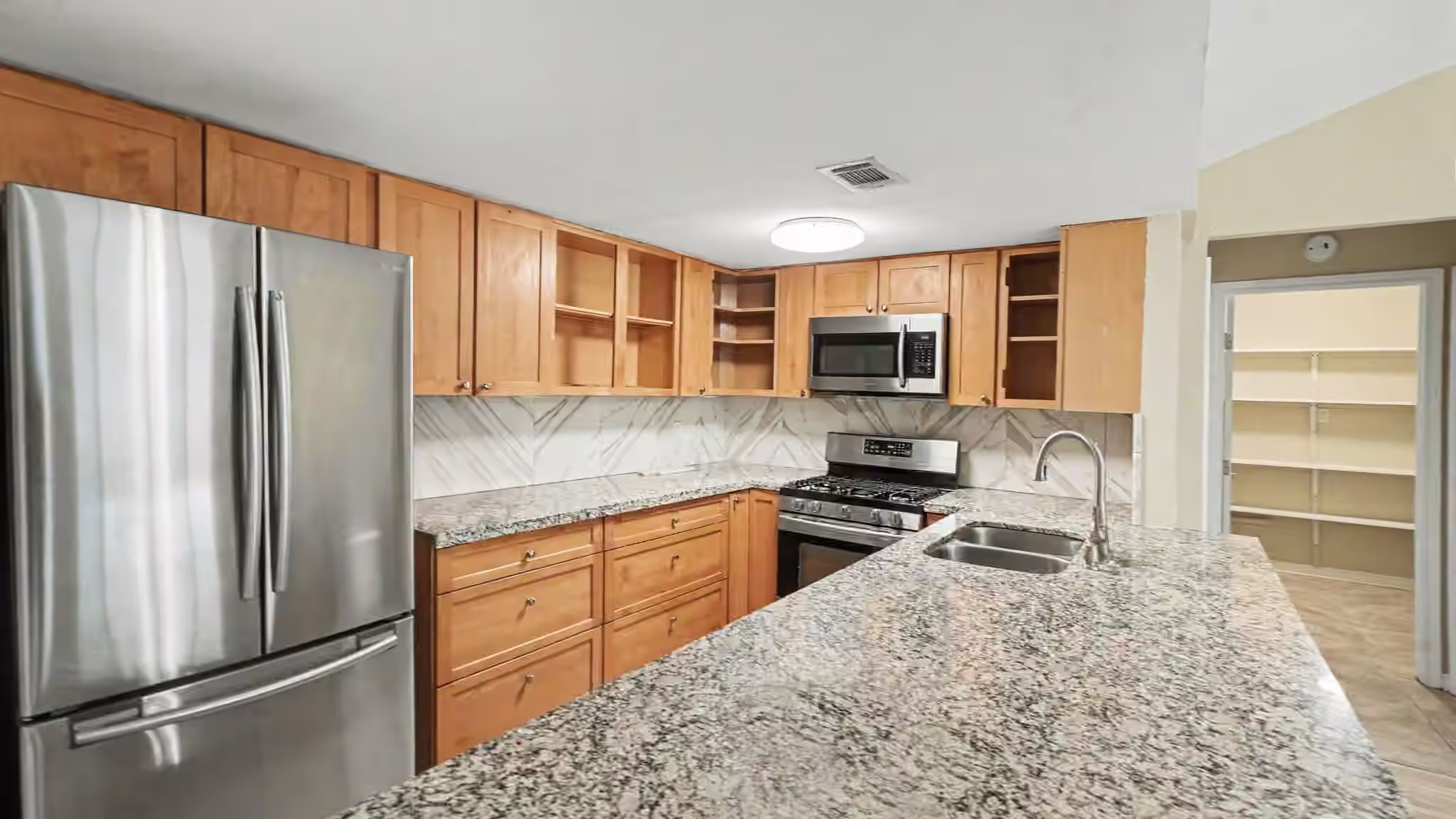 Photo 6 of 1864 Bimini Way, Seabrook, TX