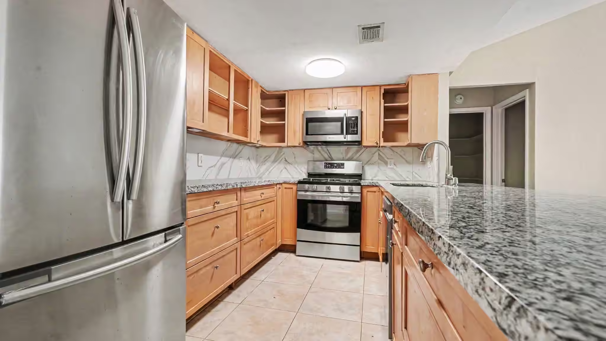 Photo 7 of 1864 Bimini Way, Seabrook, TX