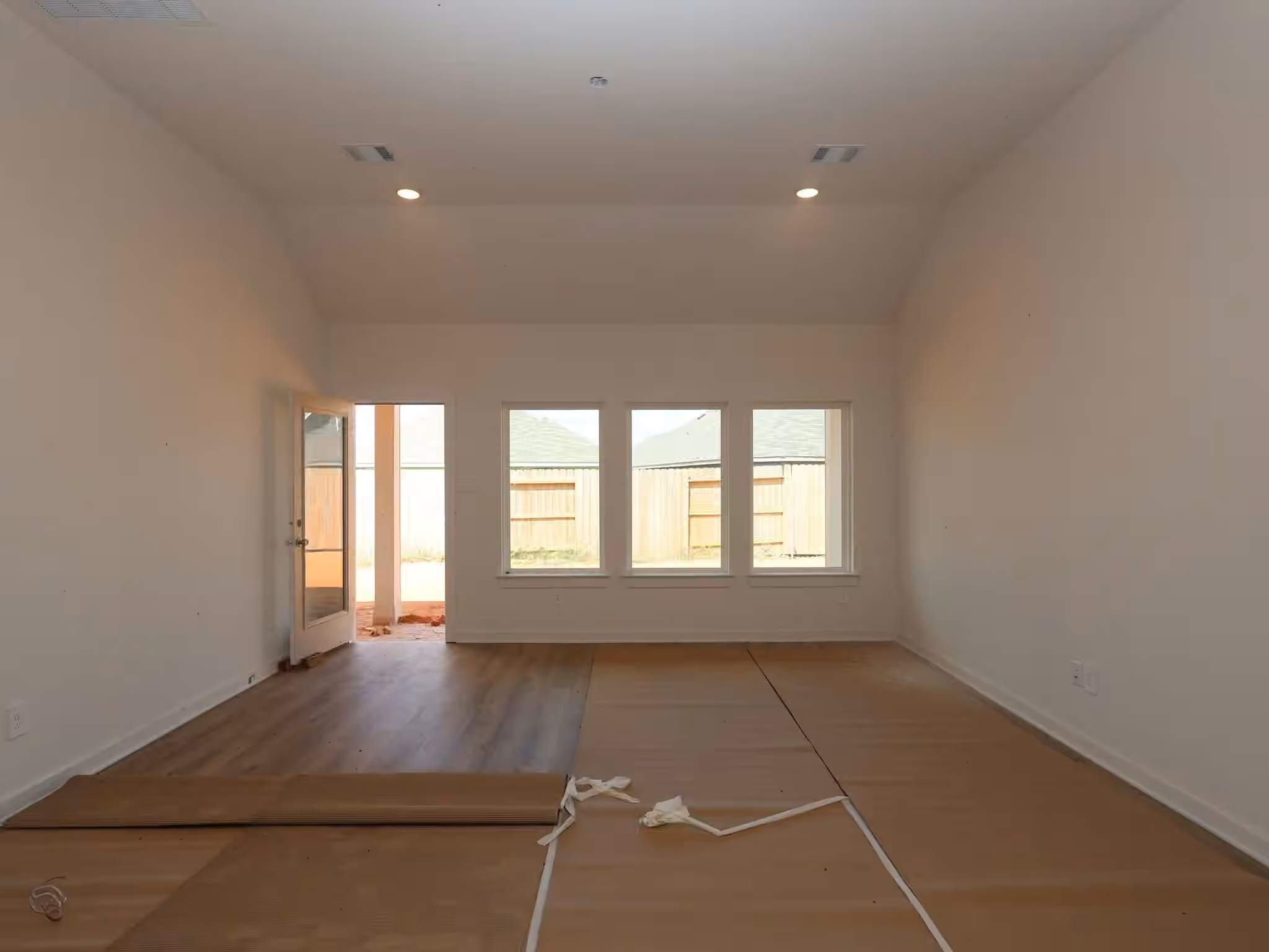 Photo 5 of 10204 Burton Path, Montgomery, TX