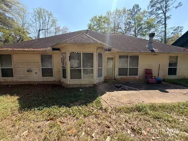 Photo 5 of 606 West Lane, Huntsville, TX