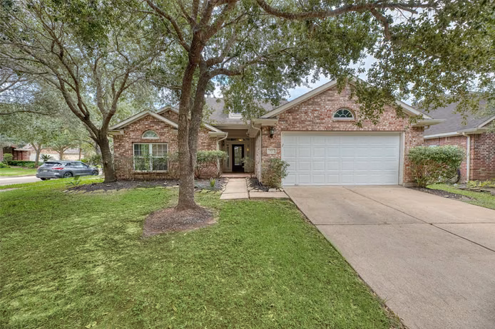 Photo of 3971 Inglewood Circle, Missouri City, TX