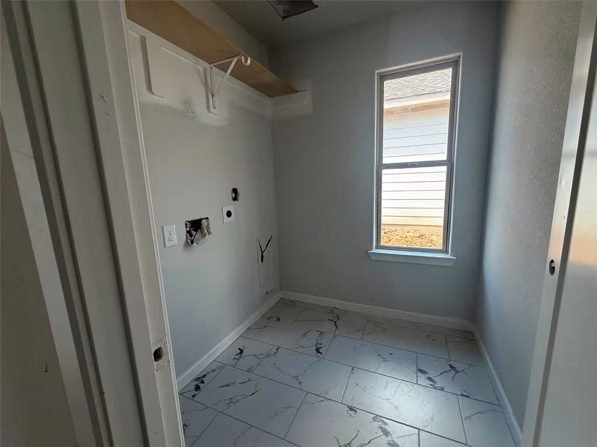 Photo 5 of 12204 Lexington Heights Drive, Willis, TX