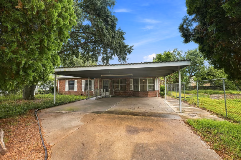 Photo of 5310 Westover Street, Houston, TX 77033