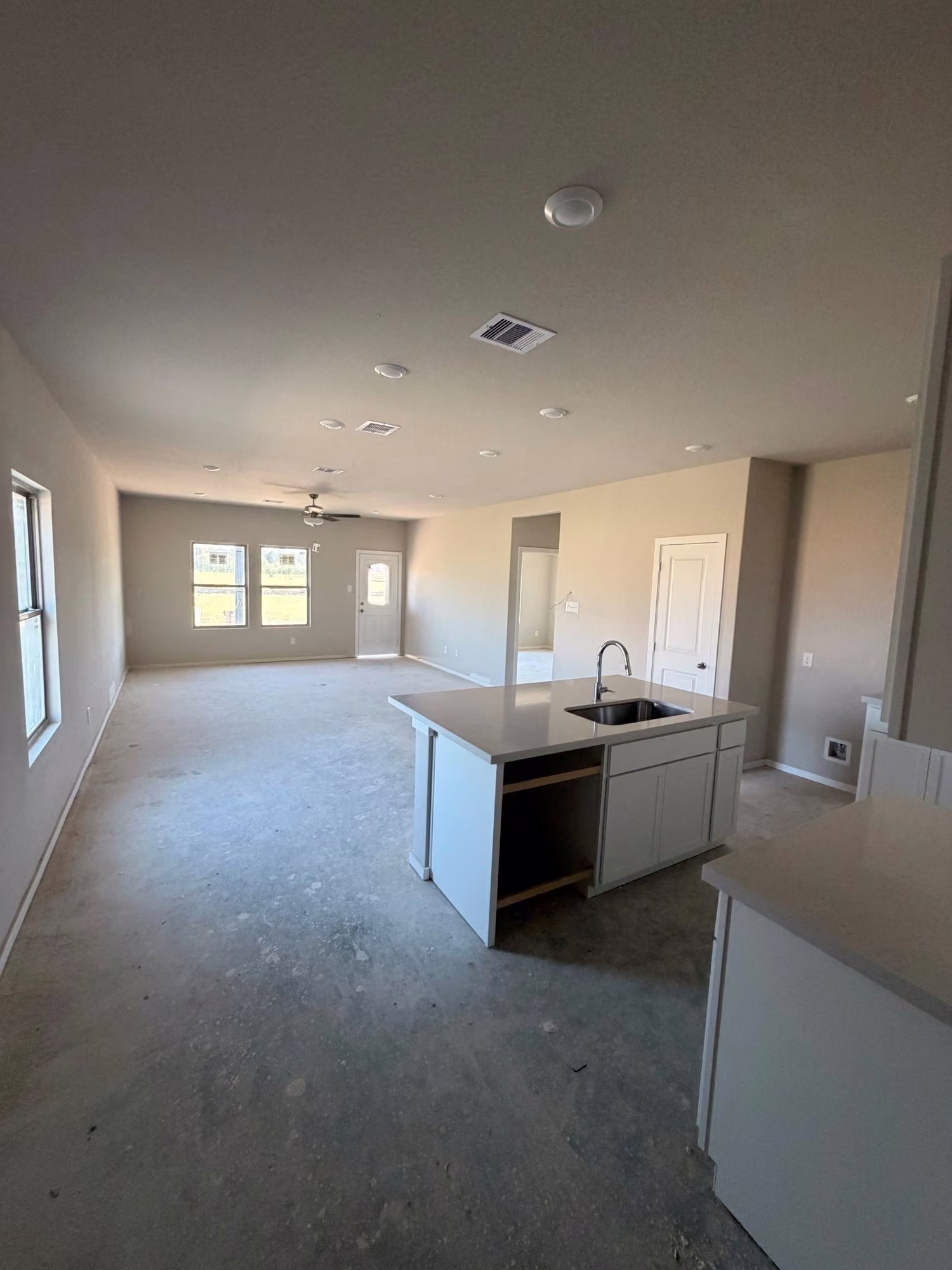 Photo 6 of 1726 Palomino Gold Trail, Crosby, TX