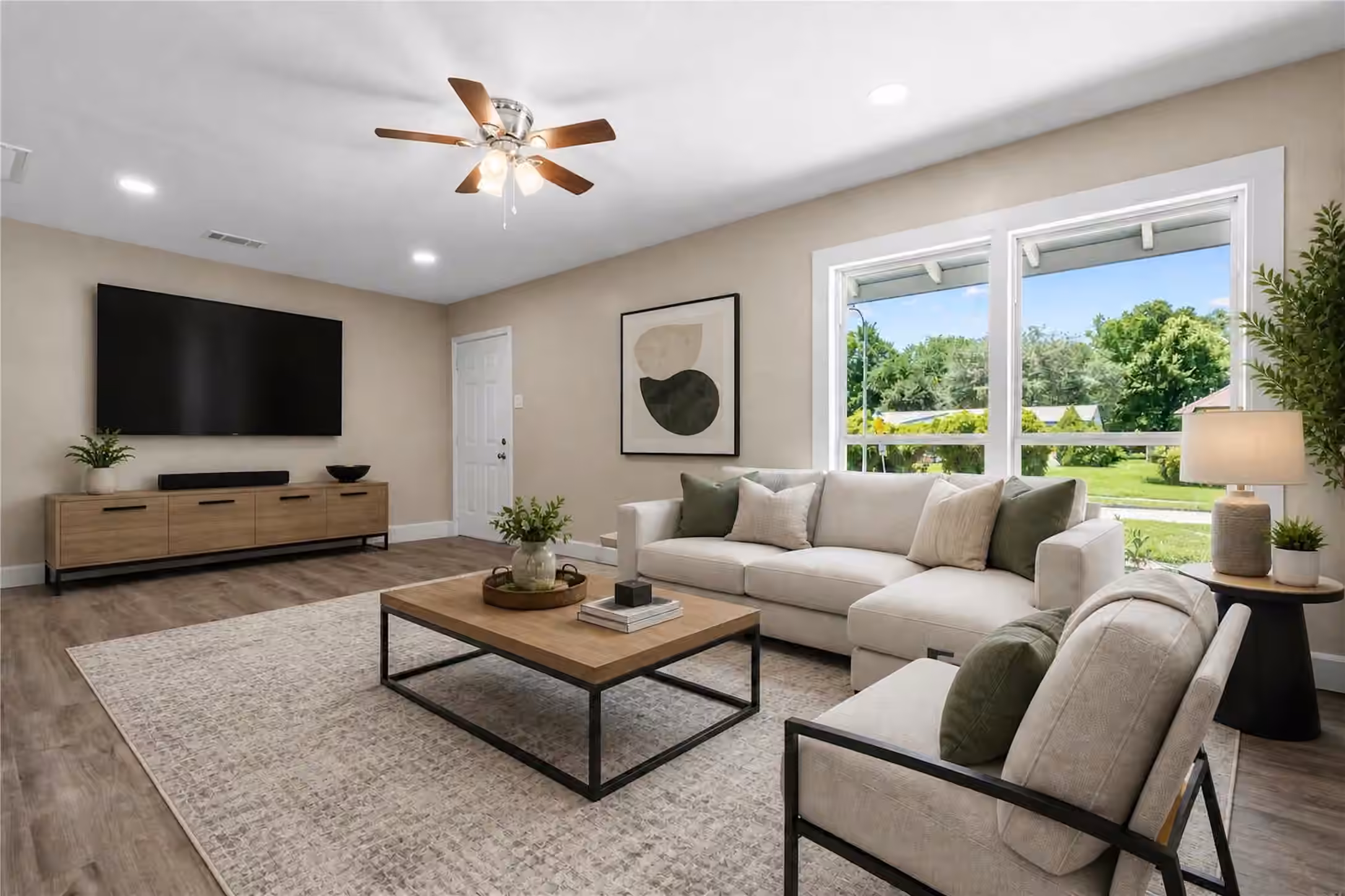 Photo 7 of 6119 Beekman Rd, Houston, TX