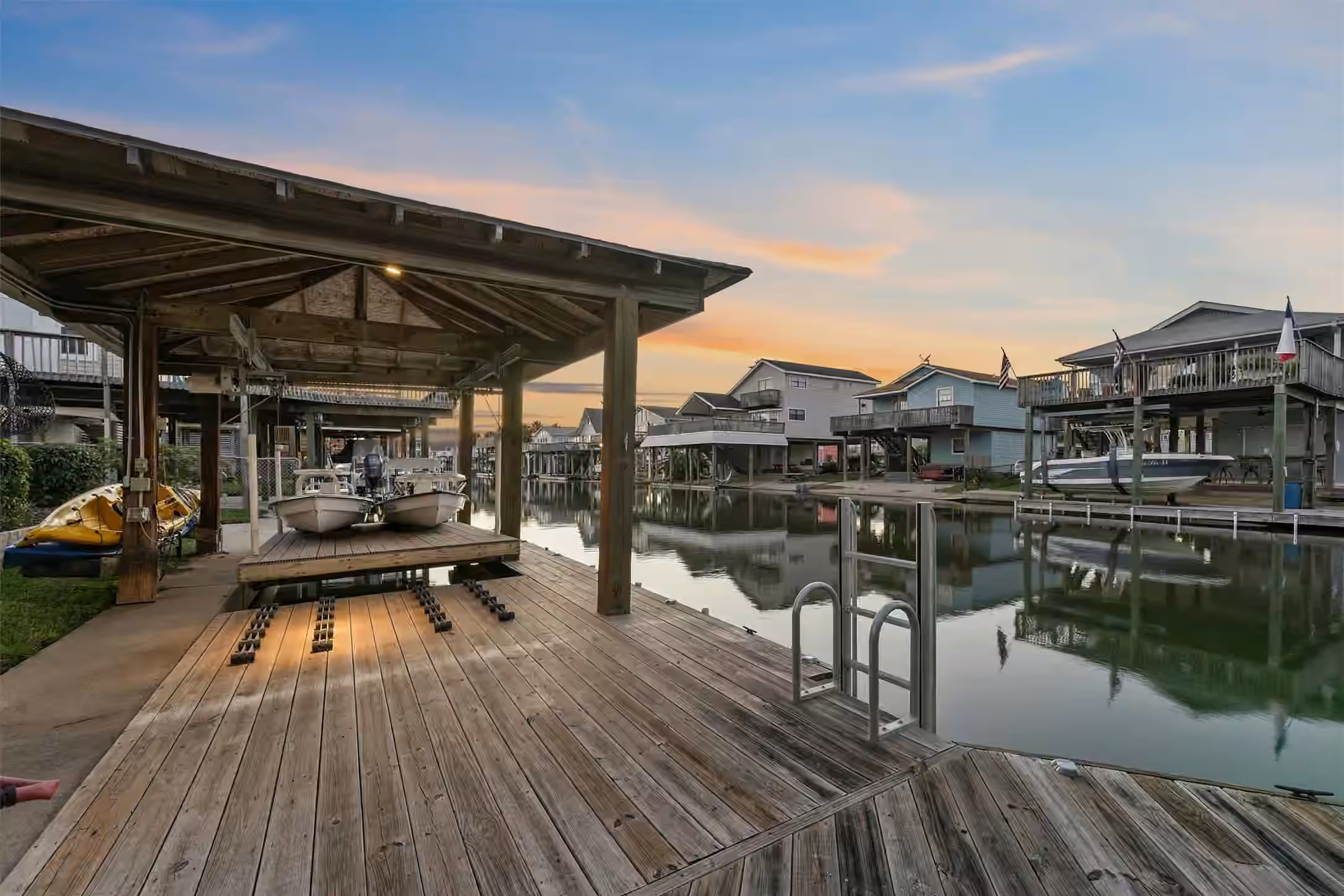 Photo 5 of 22102 Pecos Drive, Galveston, TX