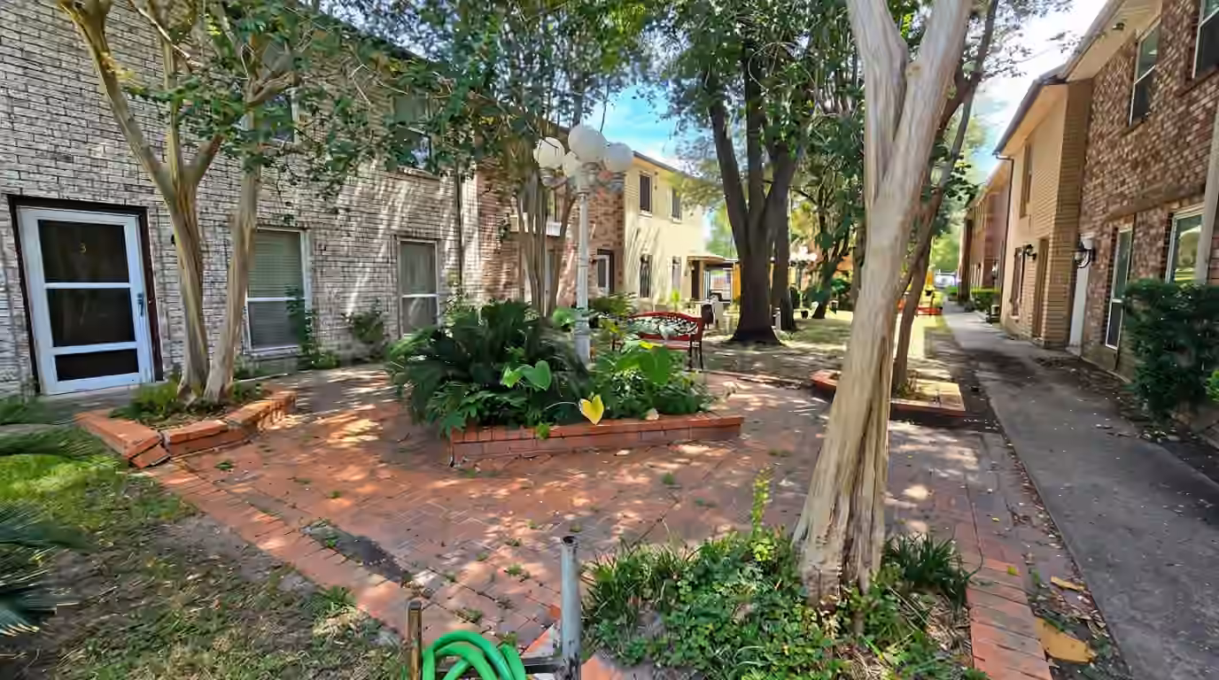 Photo of 1403 Blalock Road 14, Houston, TX 77055