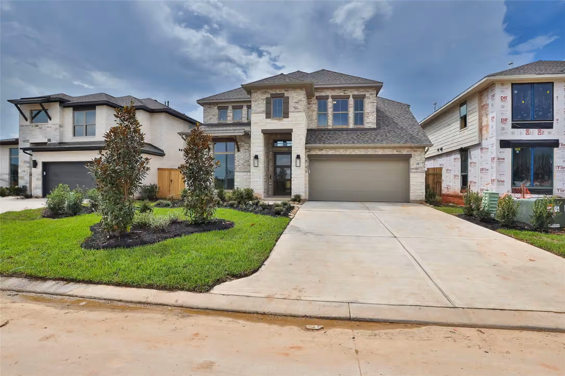 Photo of 290 Texoma Plains Drive, Conroe, TX 77304