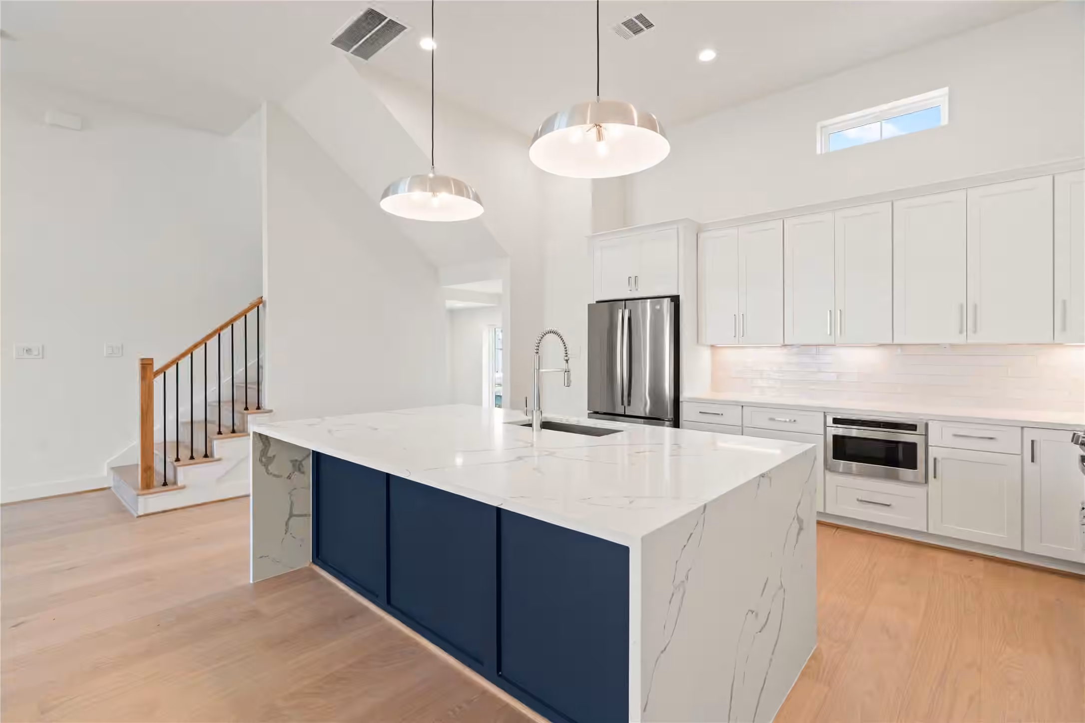 Photo 7 of 8705 Cosenza Lane, Houston, TX
