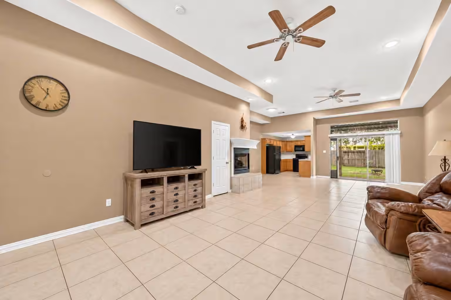 Photo 5 of 2814 Skimmer Way, Crosby, TX