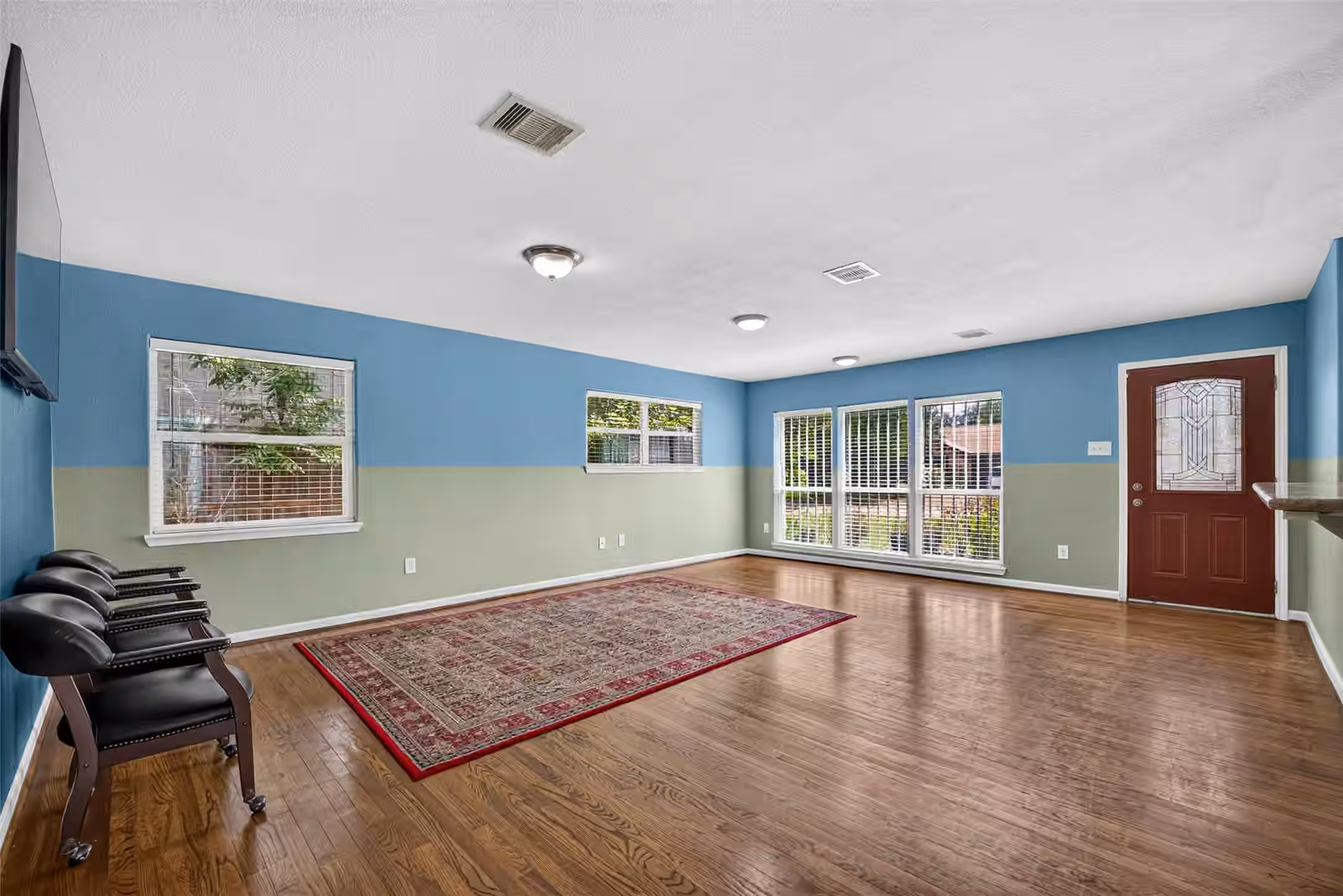 Photo 7 of 7002 Leader Street, Houston, TX