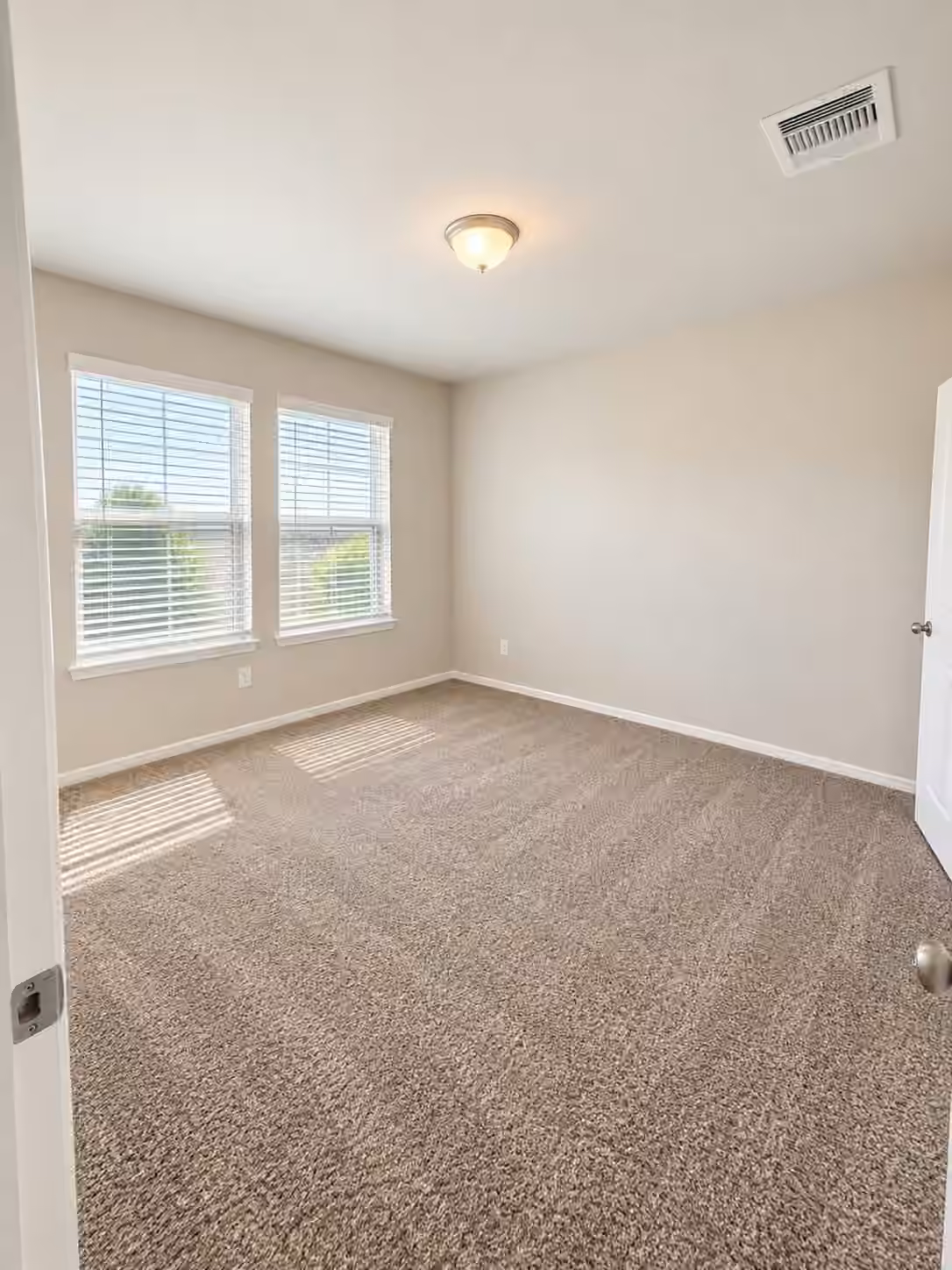 Photo 7 of 23227 PELHAM PRAIRIE Lane, Spring, TX