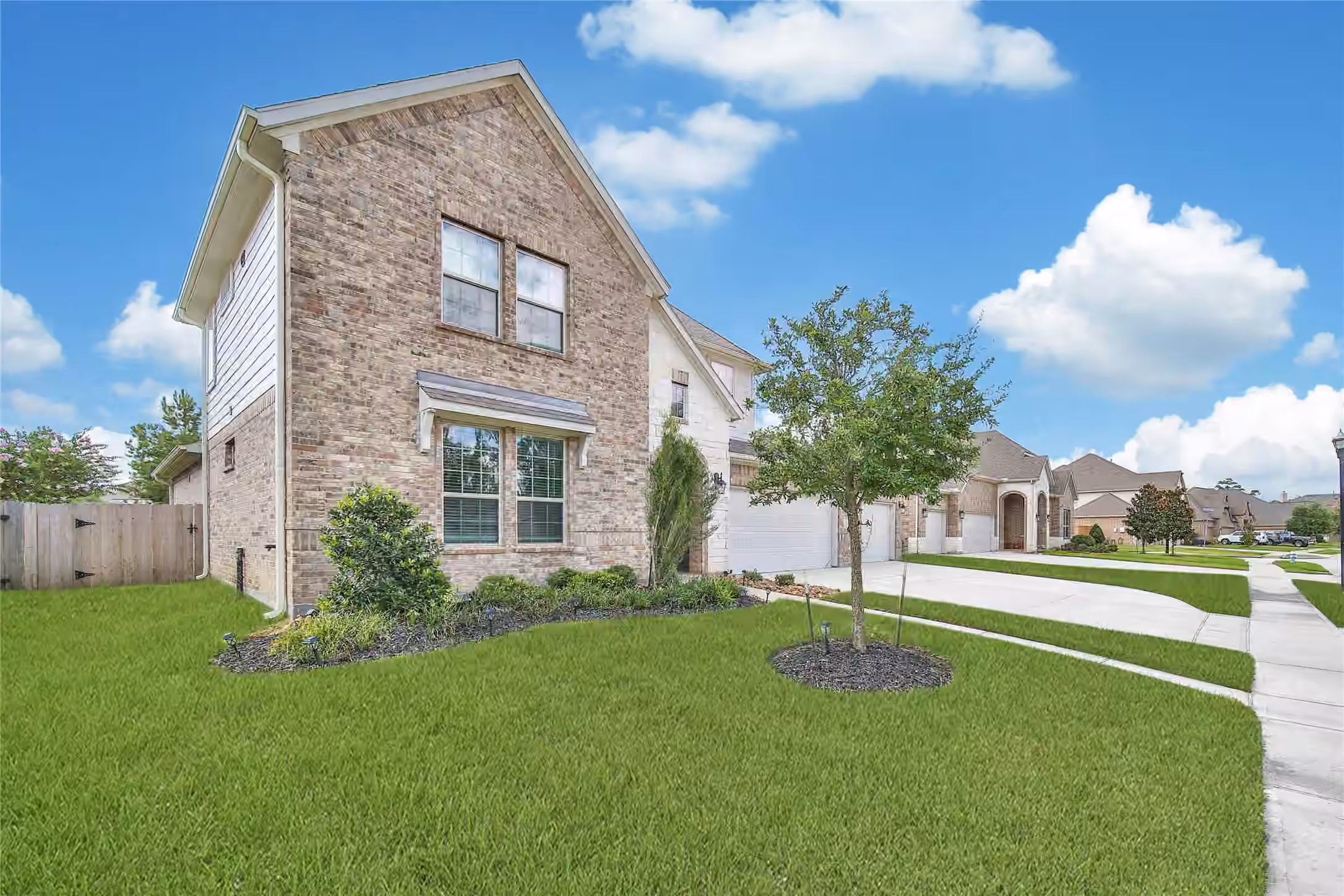 Photo 4 of 18206 Langkawi Lane, Houston, TX
