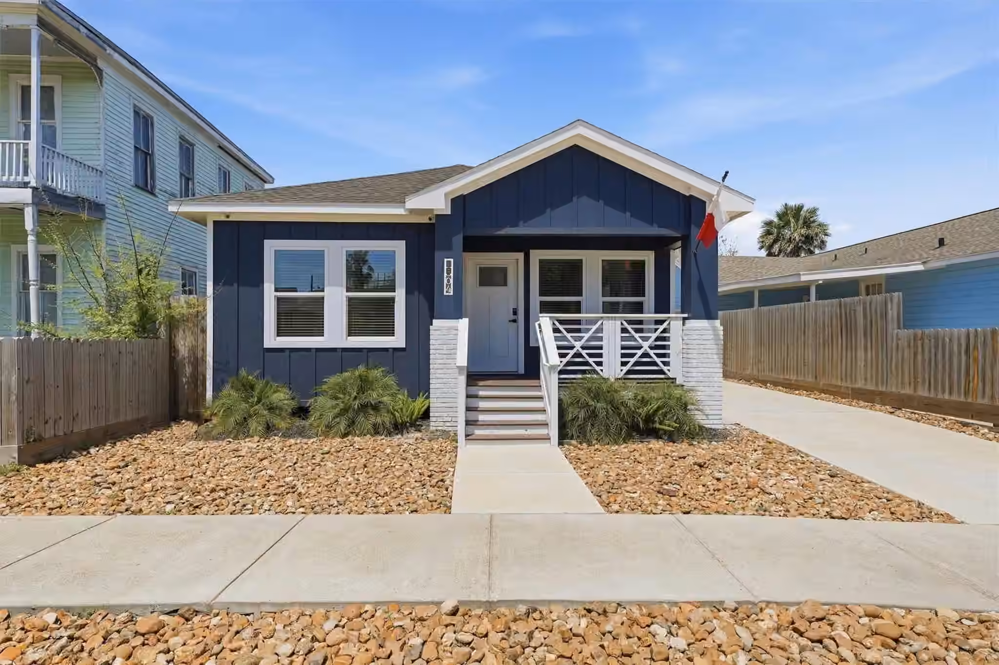 Photo of 1804 Ursuline Street, Galveston, TX 77550