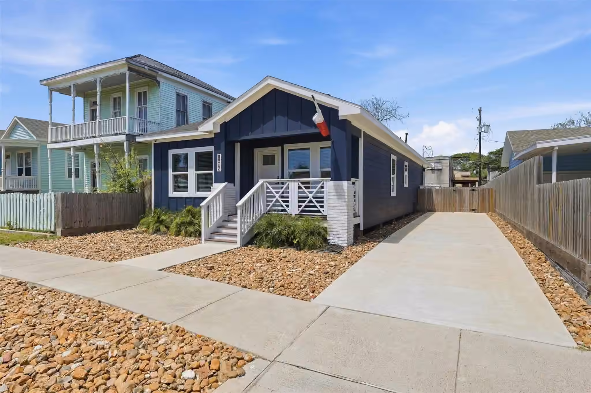 Photo 5 of 1804 Ursuline Street, Galveston, TX