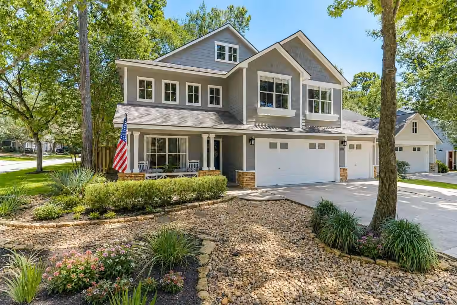 Photo of 106 Autumn Branch Drive, The Woodlands, TX