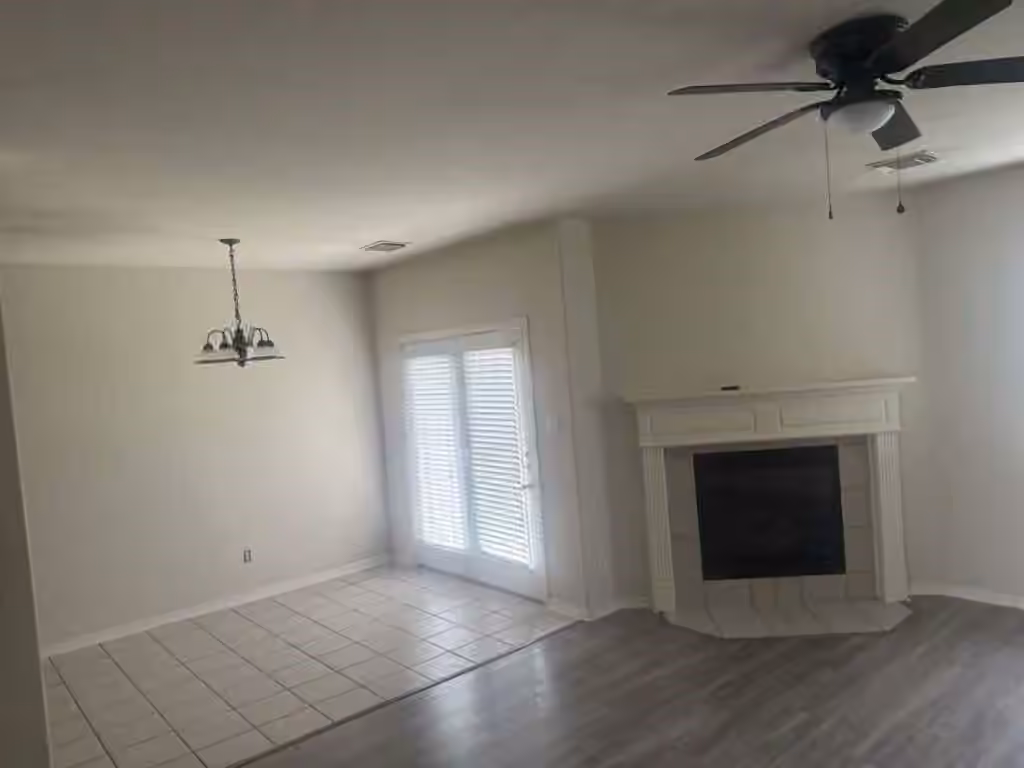 Photo 2 of 15815 Stiller Park Drive, Cypress, TX