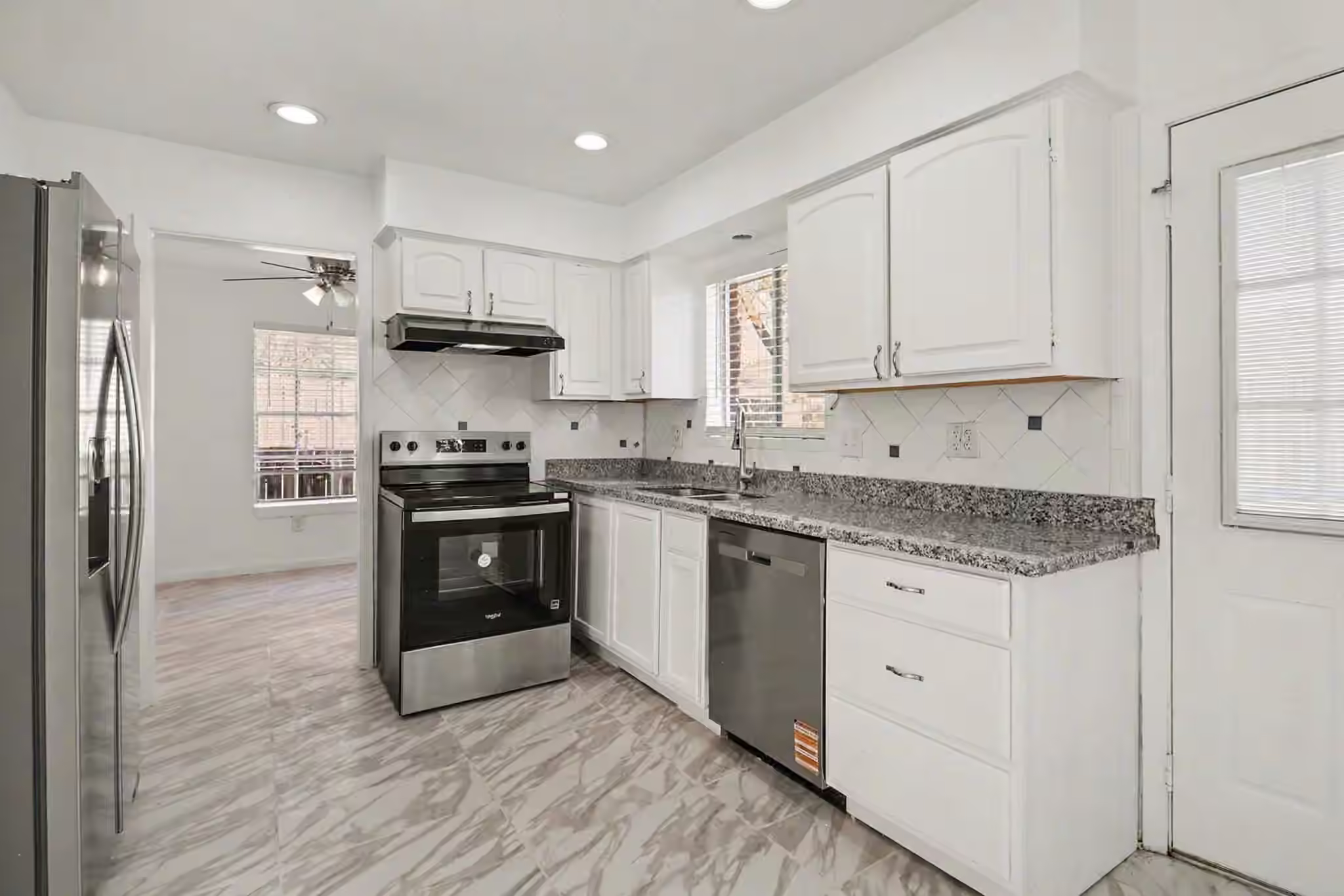 Photo 2 of 11219 Sagehill Drive, Houston, TX