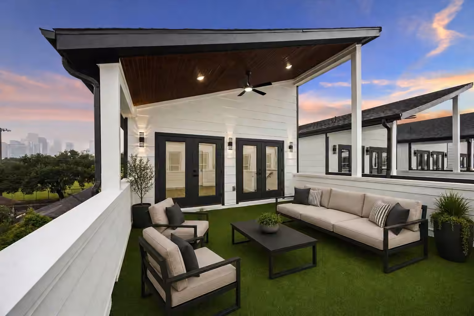 Photo of 116 Velasco Street, Houston, TX 77003