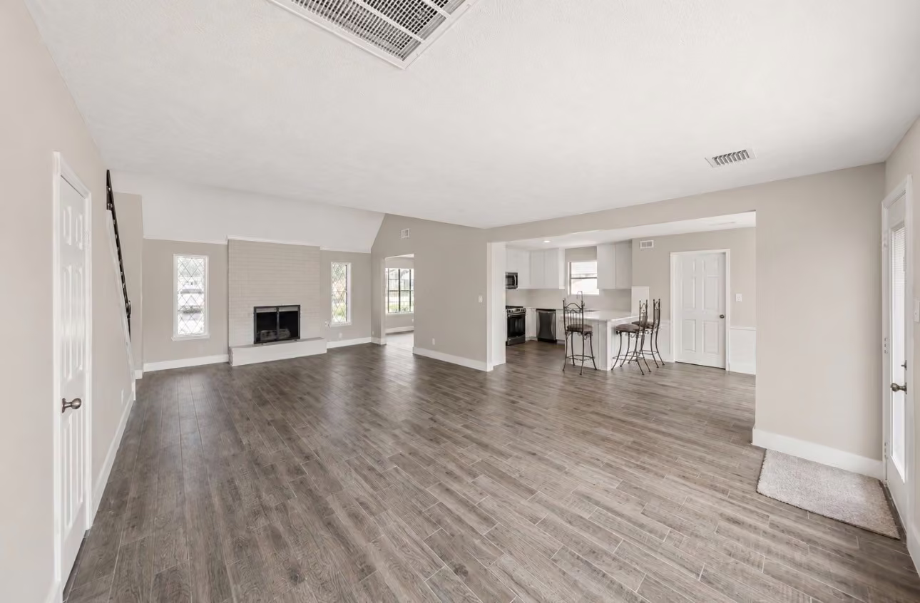 Photo 5 of 7723 Fountaingrove Lane, Spring, TX