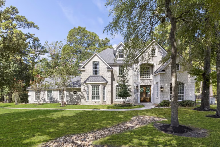 Photo of 10311 Clubhouse Circle, Magnolia, TX 77354