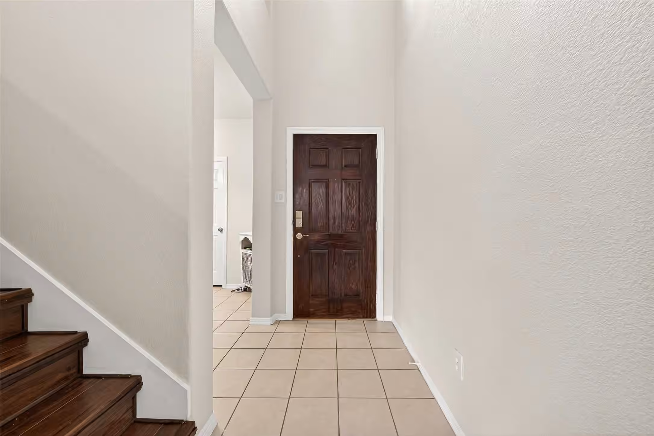 Photo 5 of 10526 Willow Park View, Houston, TX
